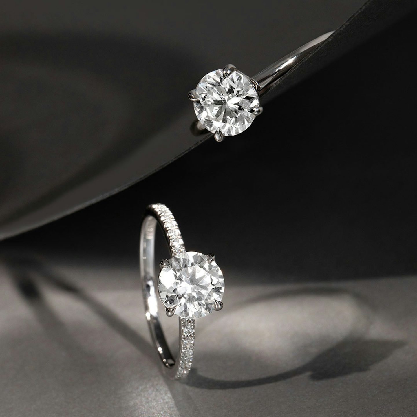 The Classic | Round Brilliant | Platinum | Band width: Standard | Band: Plain | Carat weight: See full inventory | Diamond orientation: vertical