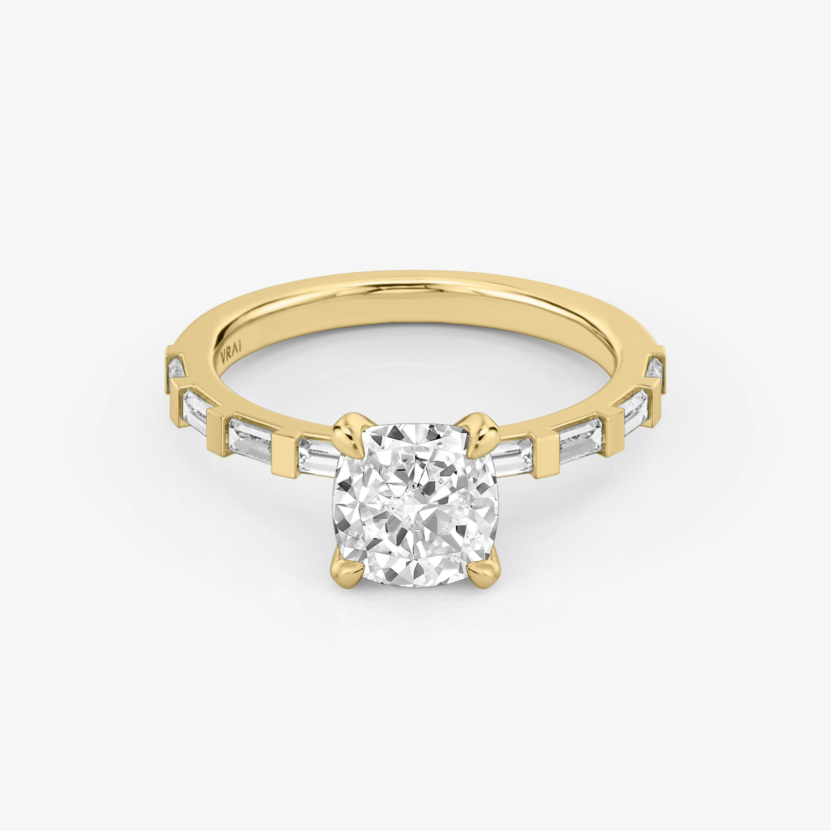 The Baguette Bar | Pavé Cushion | 18k | 18k Yellow Gold | Diamond orientation: vertical | Carat weight: See full inventory