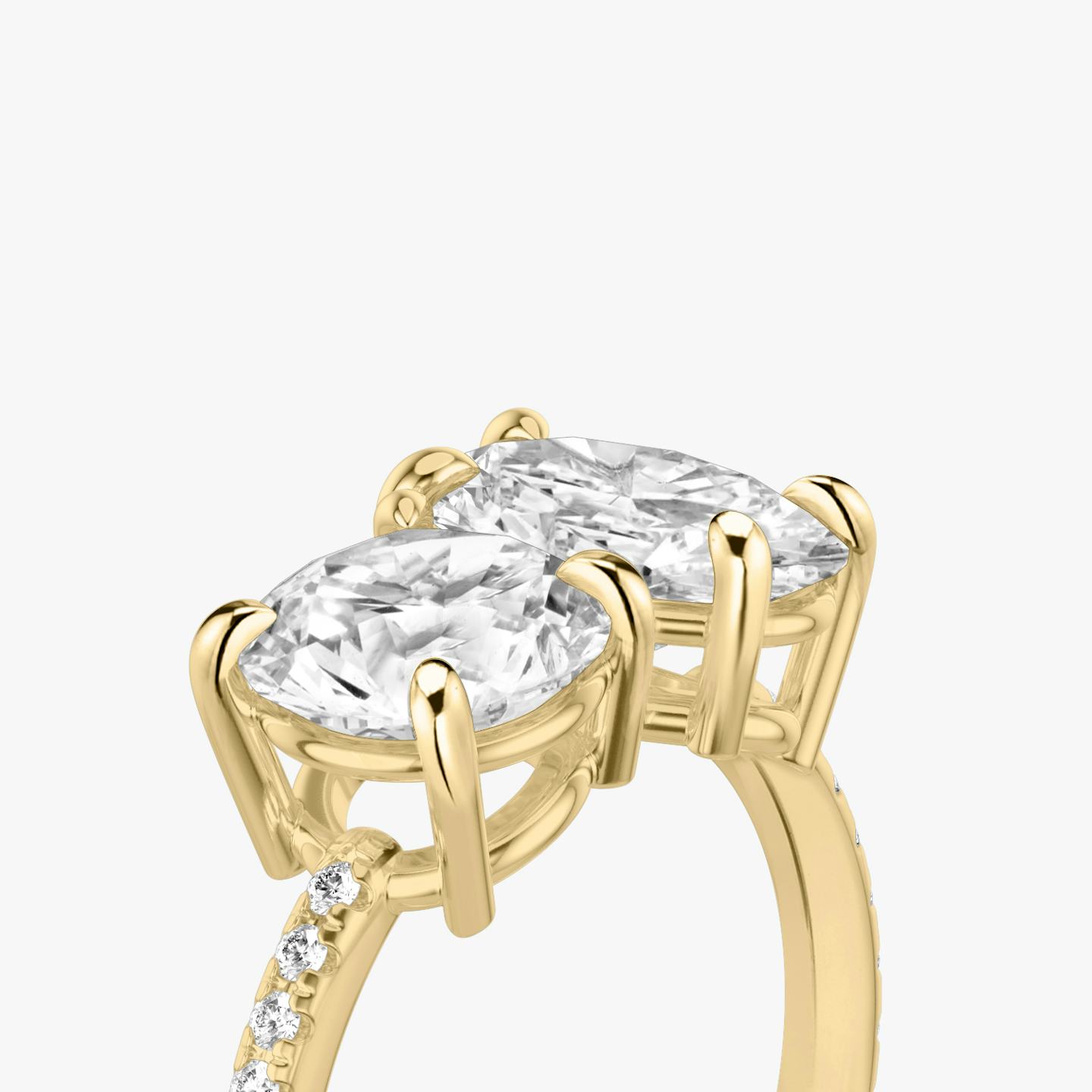 The Toi et Moi | Round Brilliant and Oval | 18k | 18k Yellow Gold | Band: Pavé | Diamond orientation: vertical | Carat weight: See full inventory