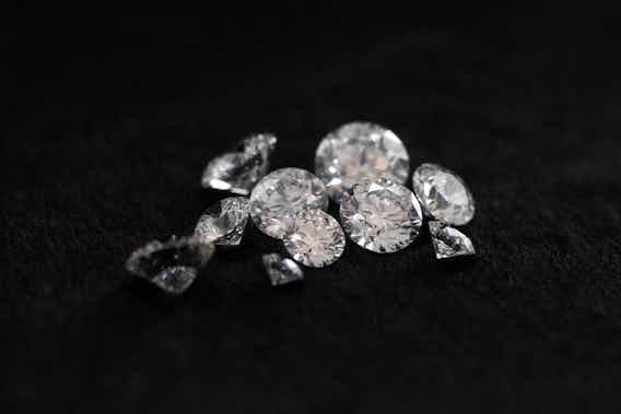 1 Carat Vs 2 Carat Lab-Grown Diamonds: Which Would You Choose?