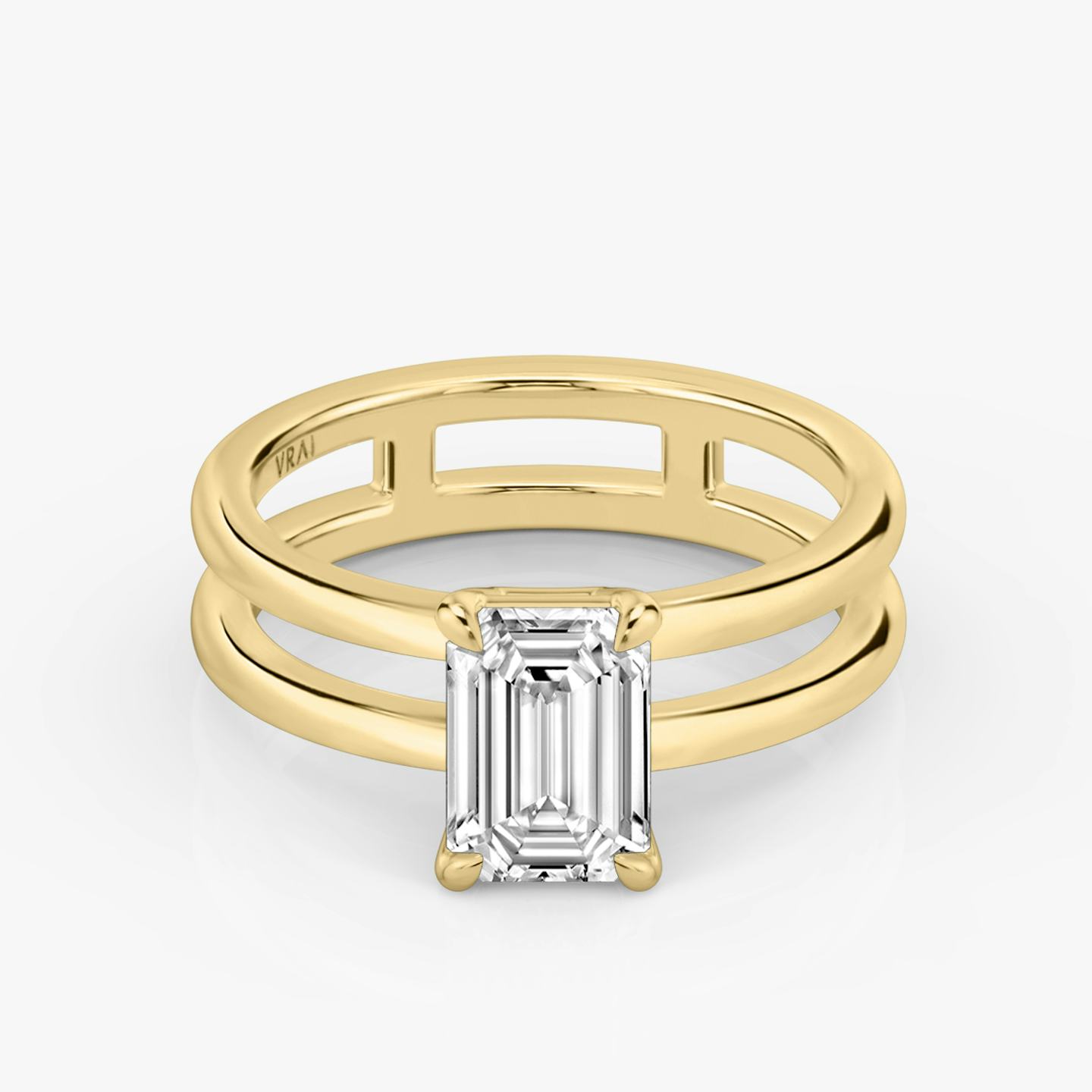 The Double Band | Emerald | 18k | 18k Yellow Gold | Band: Plain | Diamond orientation: vertical | Carat weight: See full inventory