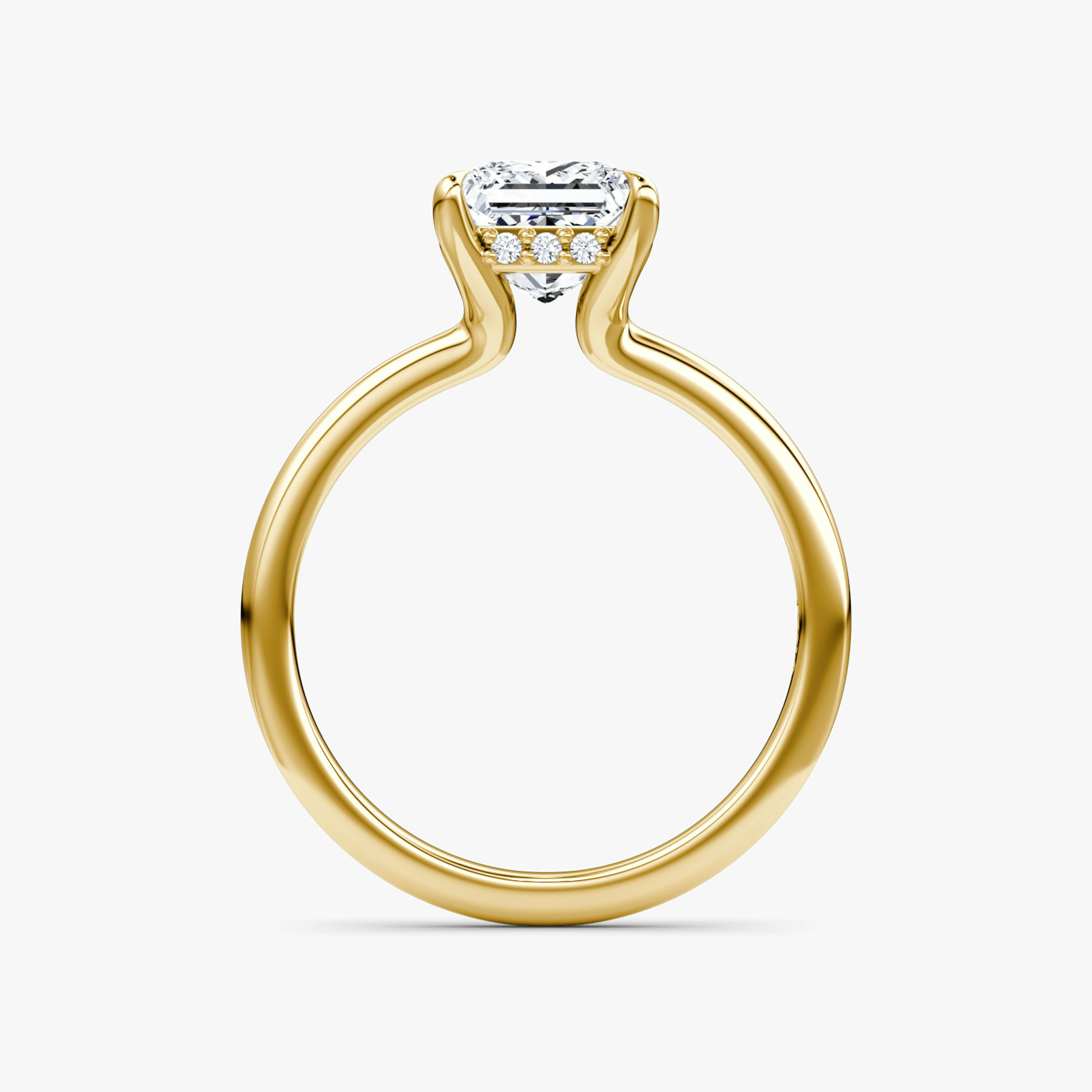 The Floating Solitaire | Princess | 18k | 18k Yellow Gold | Band: Plain | Diamond orientation: vertical | Carat weight: See full inventory
