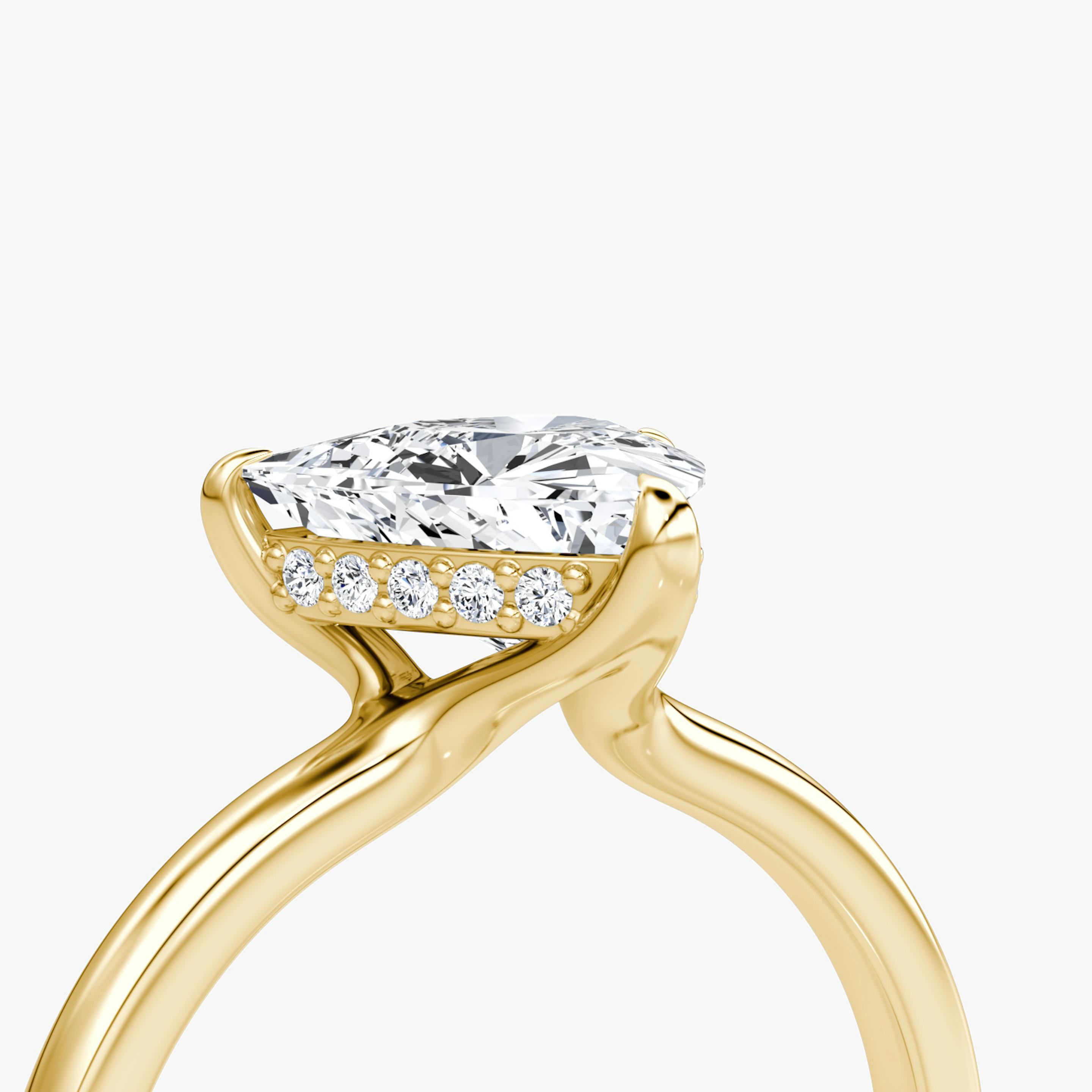 The Floating Solitaire | Trillion | 18k | 18k Yellow Gold | Band: Plain | Diamond orientation: vertical | Carat weight: See full inventory