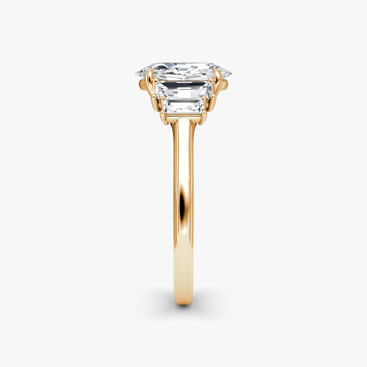 Anillo de compromiso Five Stone Heirloom | Oval | 14k | Oro rosa de 14 quilates | Orientación de diamante: vertical | Peso en quilates: Ver stock total