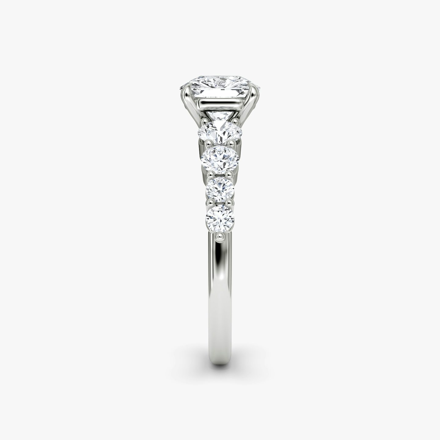 Bague de fiançailles Graduated | Asscher | 18k | Or blanc 18 carats | Orientation du diamant: vertical | Poids en carats: Voir le stock total