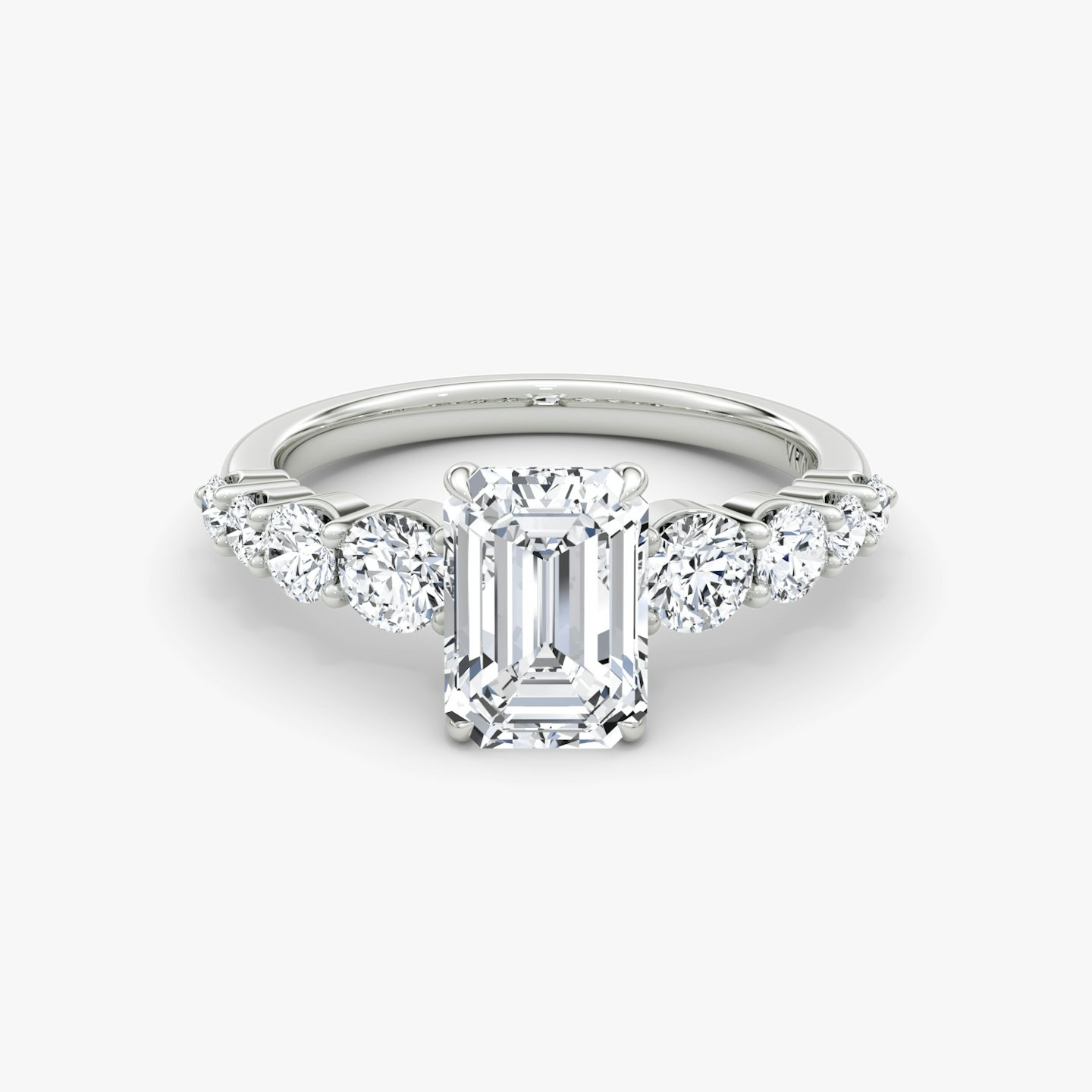 The Graduated Band | Emerald | 18k | 18k White Gold | Diamond orientation: vertical | Carat weight: See full inventory