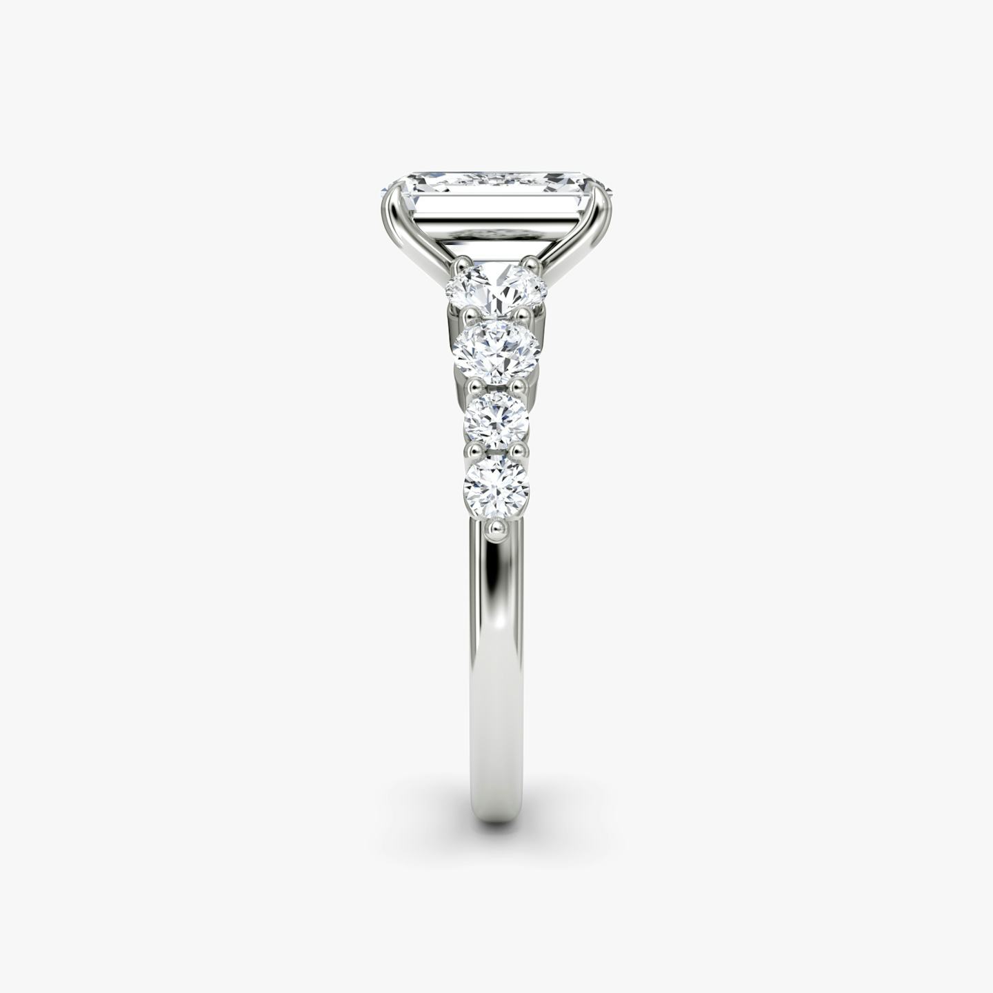 The Graduated Band | Emerald | Platinum | Diamond orientation: vertical | Carat weight: See full inventory