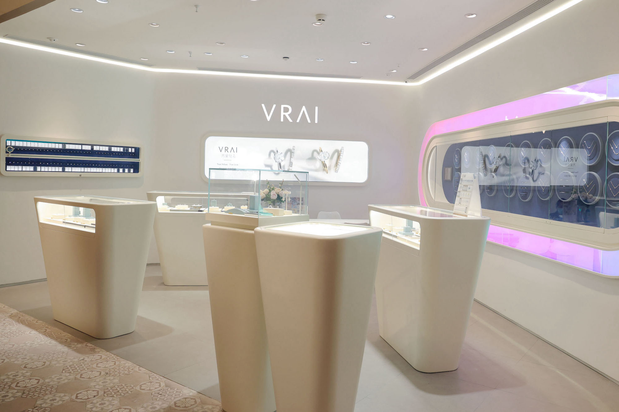 New York Showroom VRAI Sustainably Created Diamonds
