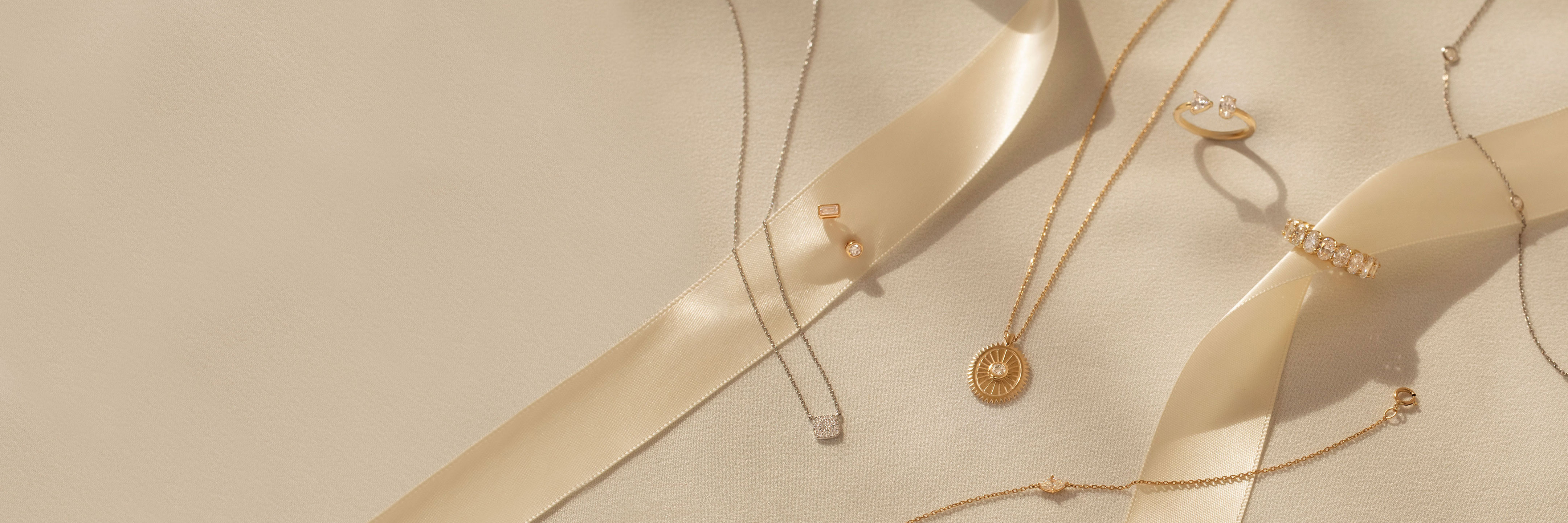 Jewelry Gift Ideas and Buying Guide