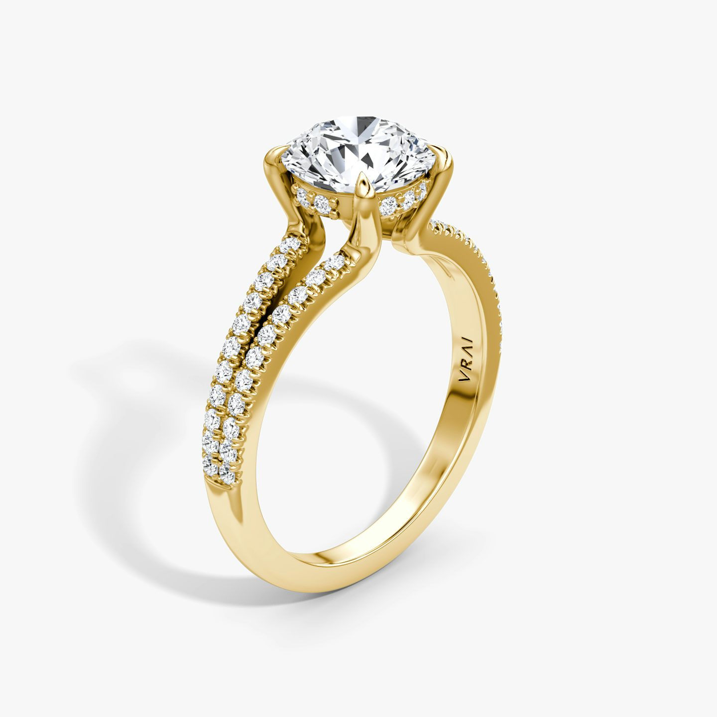 The Floating Split Band | Round Brilliant | 18k | 18k Yellow Gold | Band: Pavé | Carat weight: 1½ | Diamond orientation: vertical