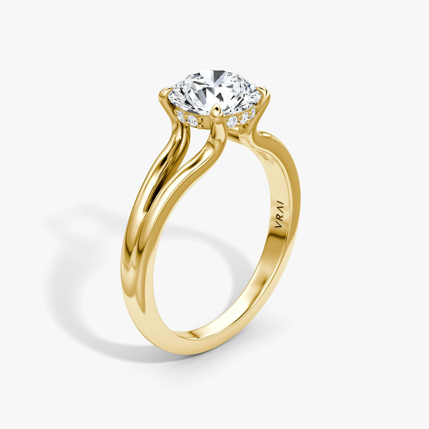The Floating Split Band | Round Brilliant | 18k | 18k Yellow Gold | Band: Plain | Carat weight: See full inventory | Diamond orientation: vertical
