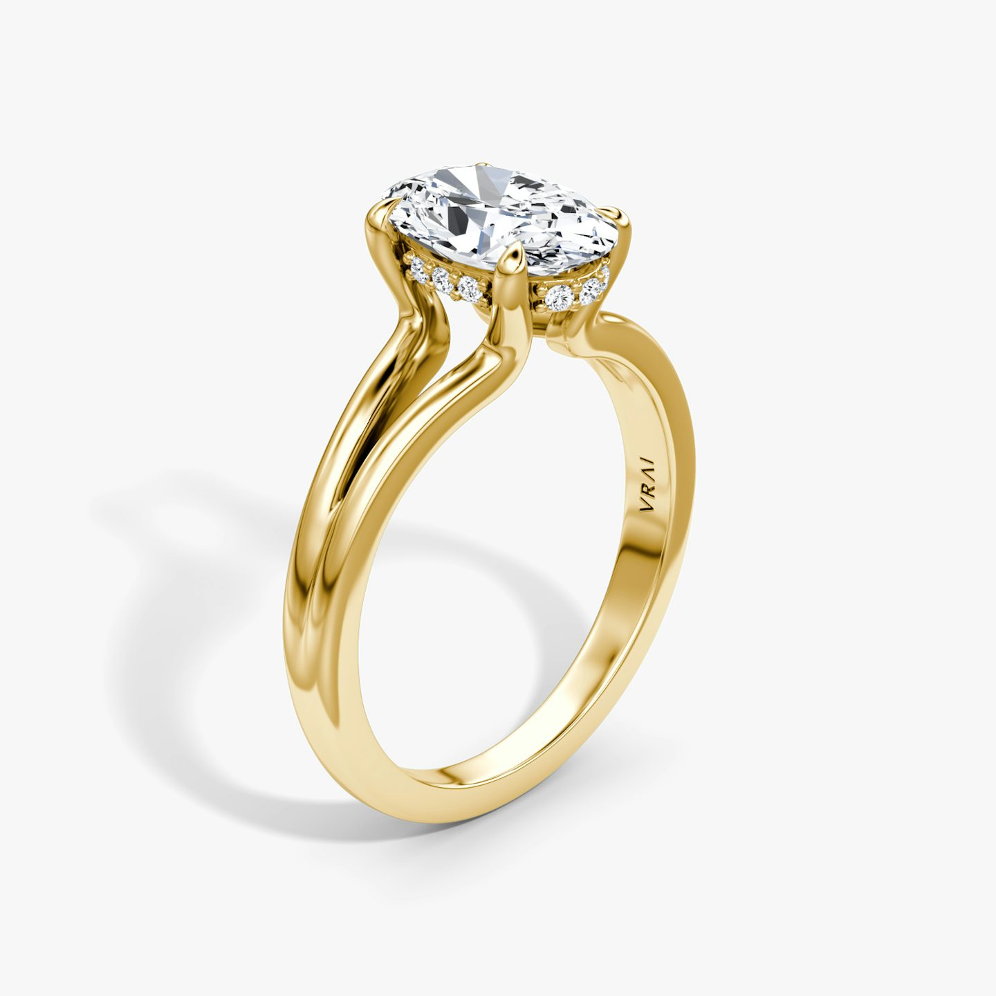 The Floating Split Band | oval | 18k | yellow-gold | bandAccent: plain | diamondOrientation: vertical | caratWeight: other