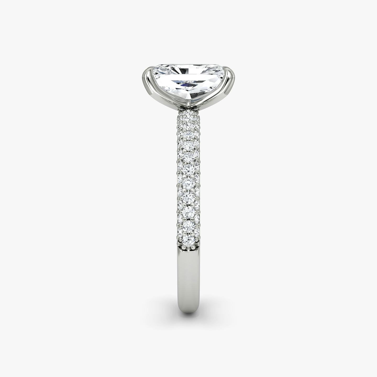 Bague de fiançailles Pavé Dome | Radiant | 18k | Or blanc 18 carats | Orientation du diamant: vertical | Poids en carats: Voir le stock total
