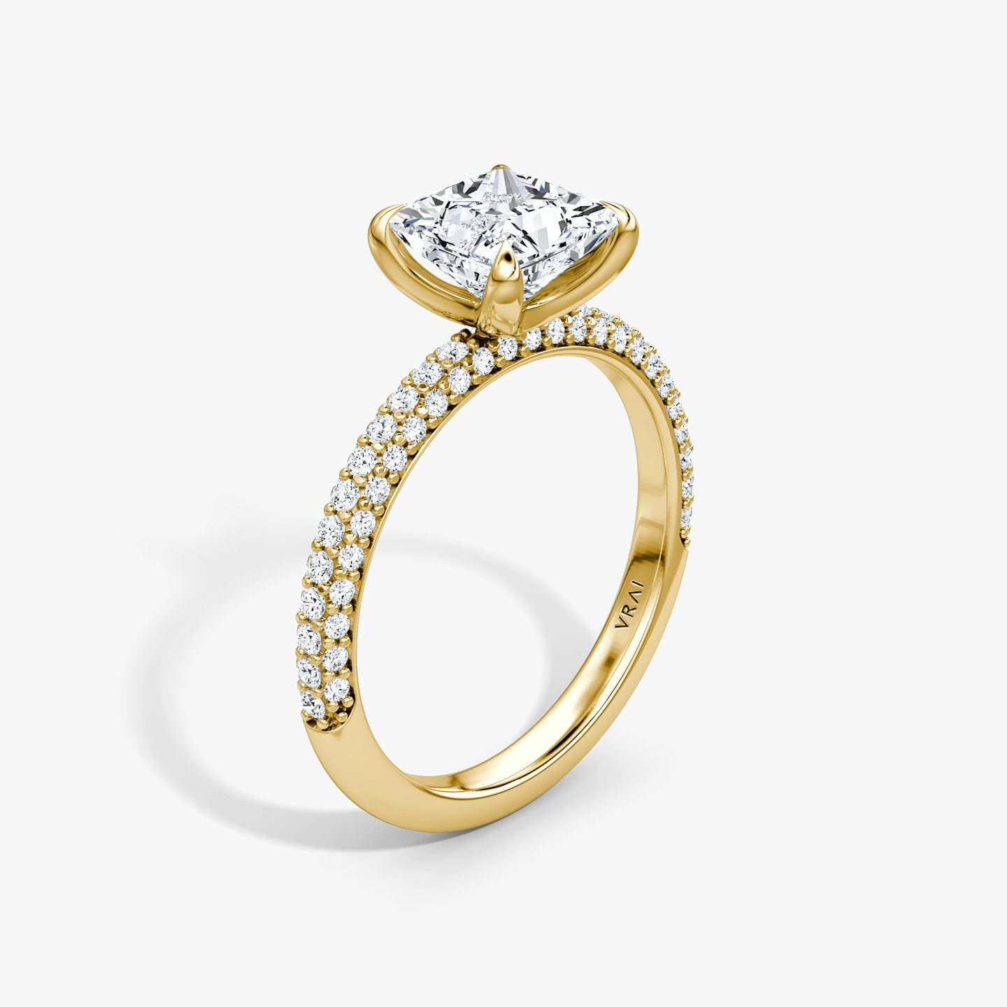 Bague de fiançailles Pavé Dome | Princesse | 18k | Or jaune 18 carats | Orientation du diamant: vertical | Poids en carats: Voir le stock total