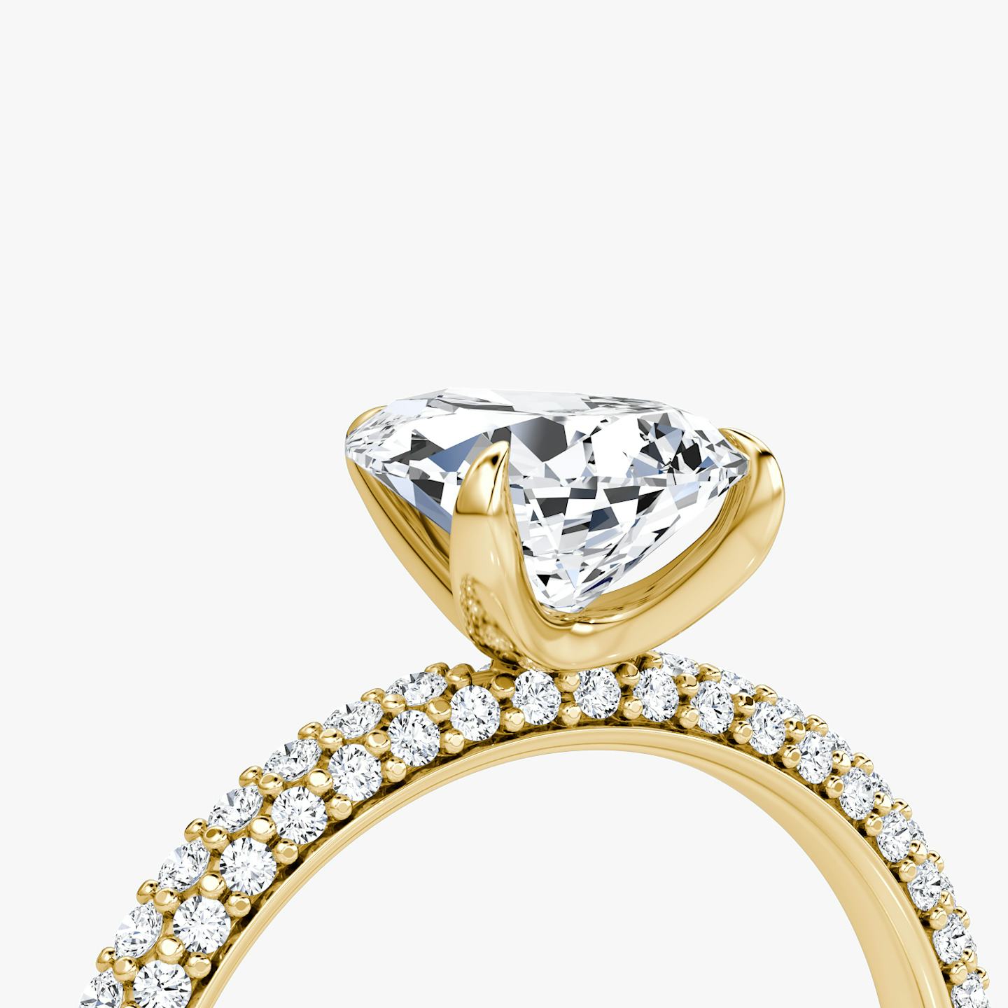 Anillo de compromiso Pavé Dome | Pera | 18k | Oro amarillo de 18 quilates | Orientación de diamante: vertical | Peso en quilates: Ver stock total