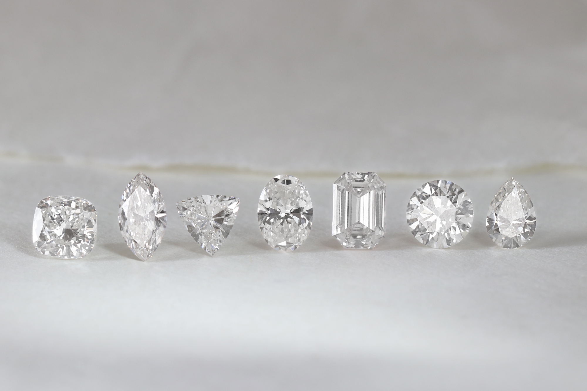 A Visual Guide to Diamond Carat Sizes – Ring Concierge