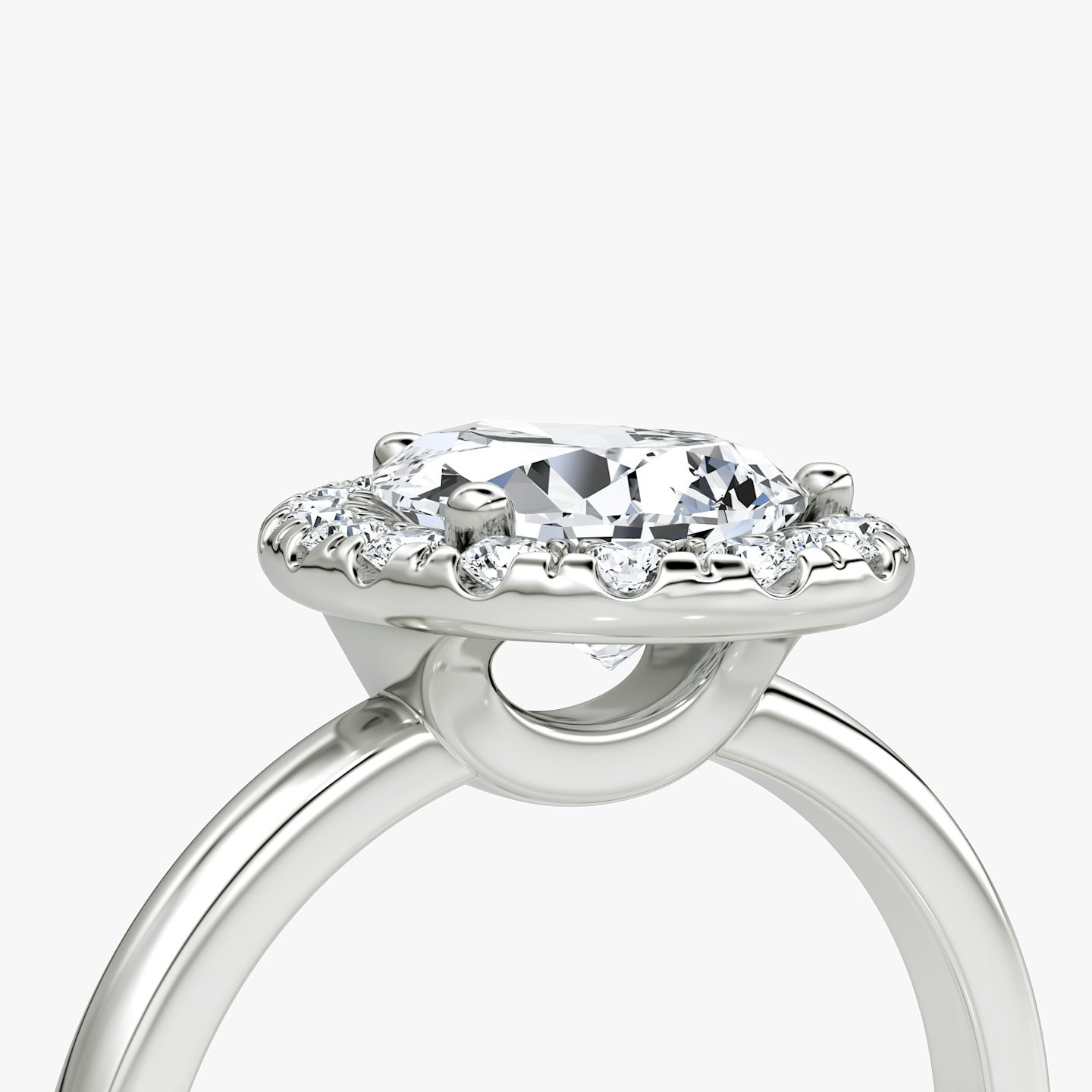 The Halo | Pear | Platinum | Halo: Large | Band: Plain | Diamond orientation: vertical | Carat weight: See full inventory