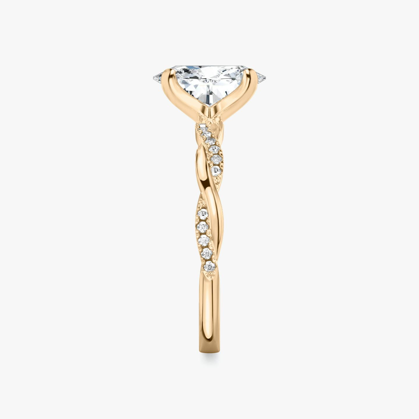 The Twisted Classic | Oval | 14k | 14k Rose Gold | Band: Pavé | Diamond orientation: vertical | Carat weight: See full inventory