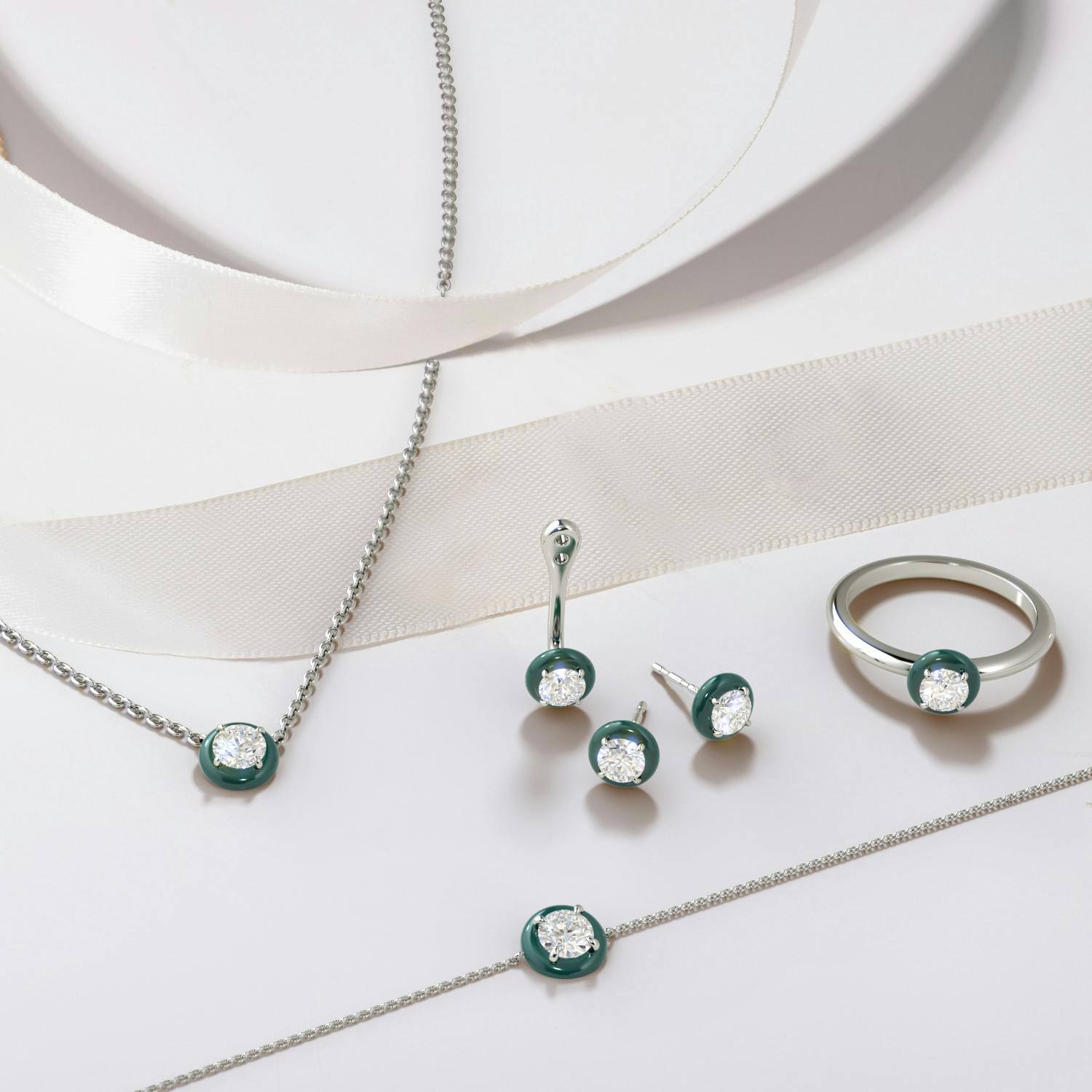 Sustainable Jewelry Trends 2024 Embracing Luxury with a Conscience