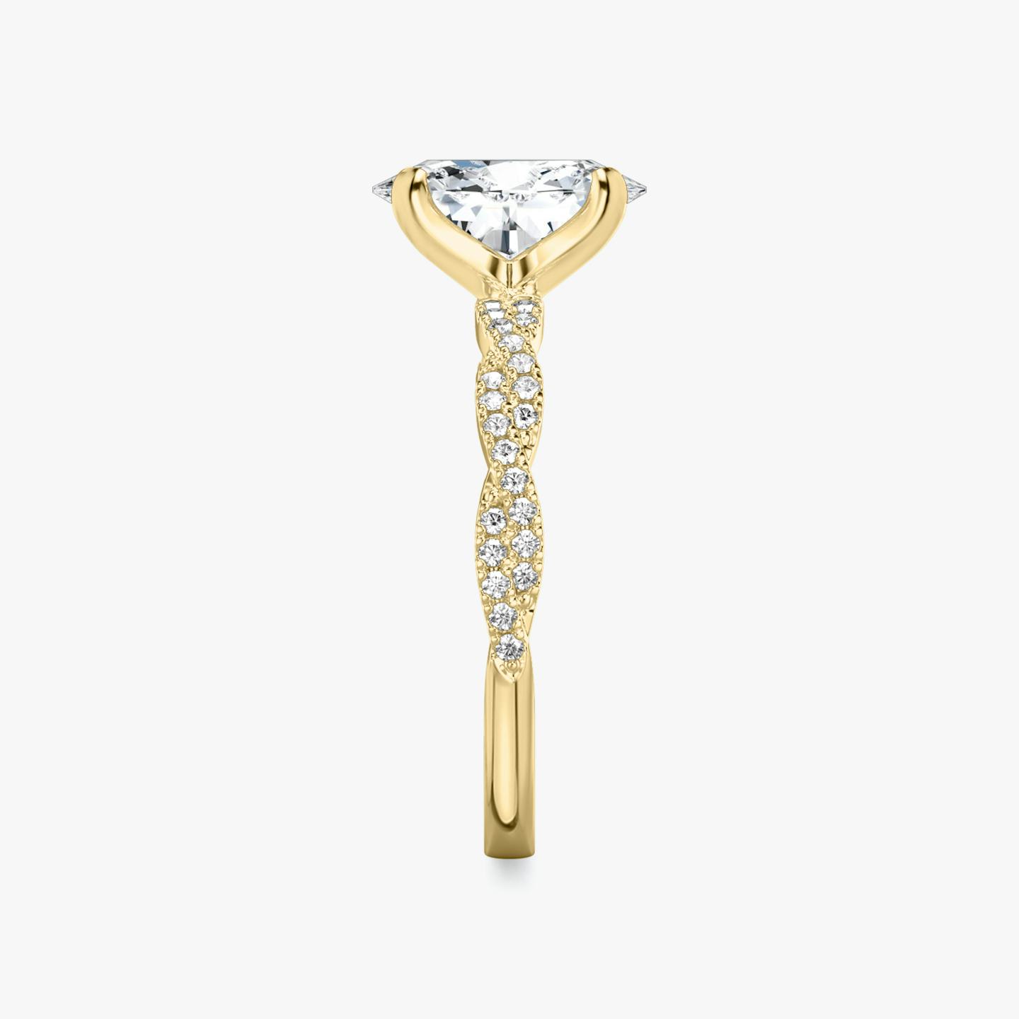 The Twisted Classic | Oval | 18k | 18k Yellow Gold | Band: Double pavé | Diamond orientation: vertical | Carat weight: See full inventory