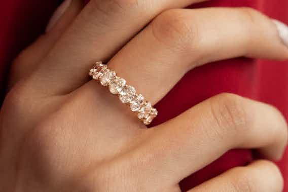 Oval Eternity Bands: The 4 Best Types of Eternity Rings
