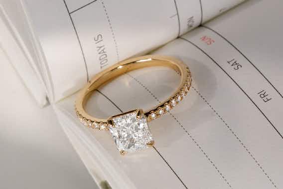 Princess Cut Engagement Rings and Wedding Band: Find Your Perfect Pair