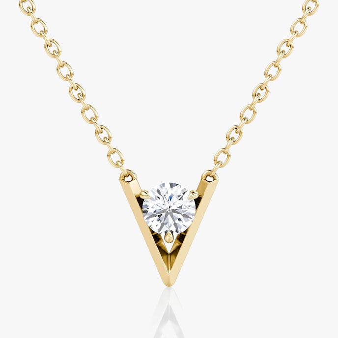 VRAI V Solitaire NecklaceRound Brilliant | Yellow Gold