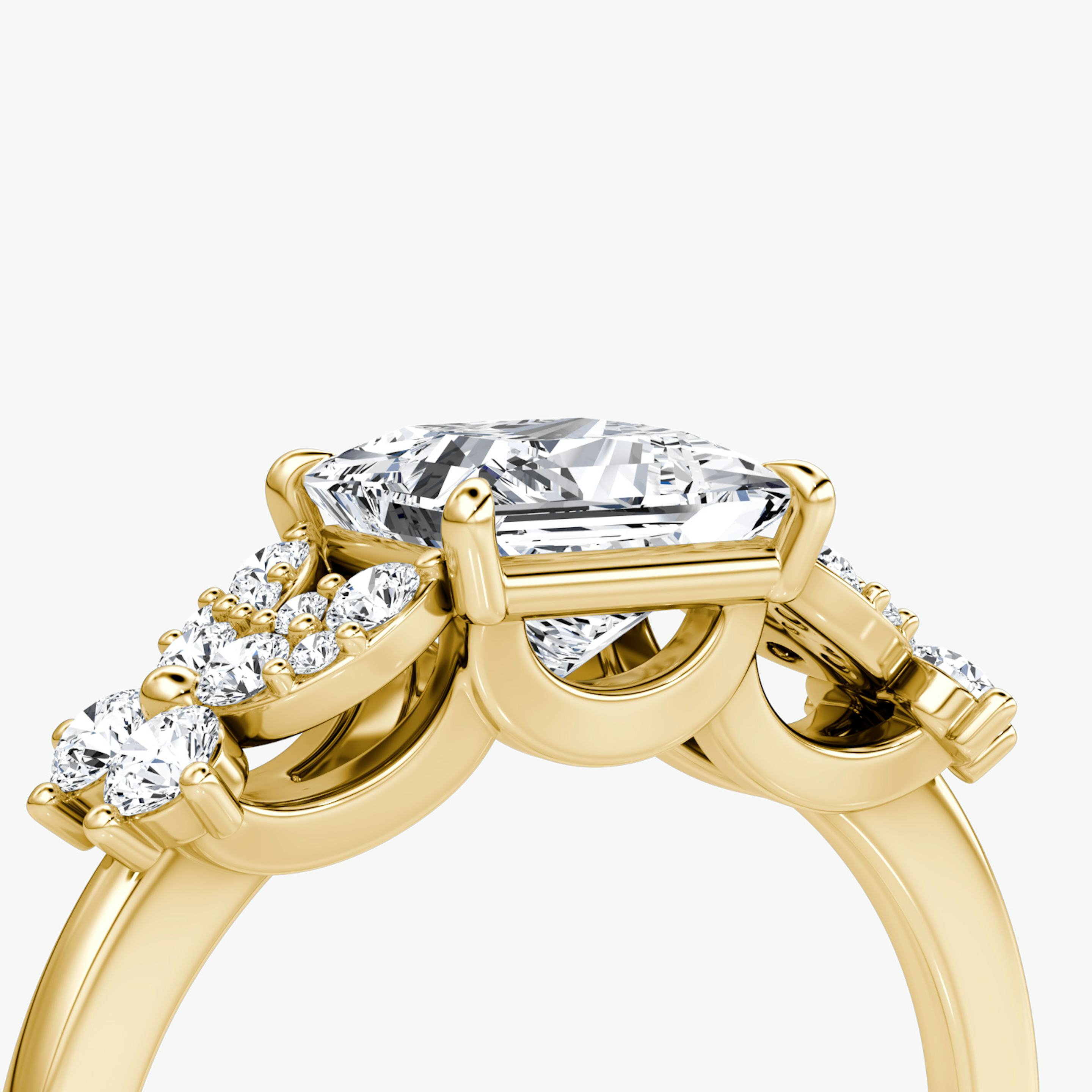 The Signature Floral  | Princess | 18k | 18k Yellow Gold | Band: Plain | Diamond orientation: vertical | Carat weight: See full inventory