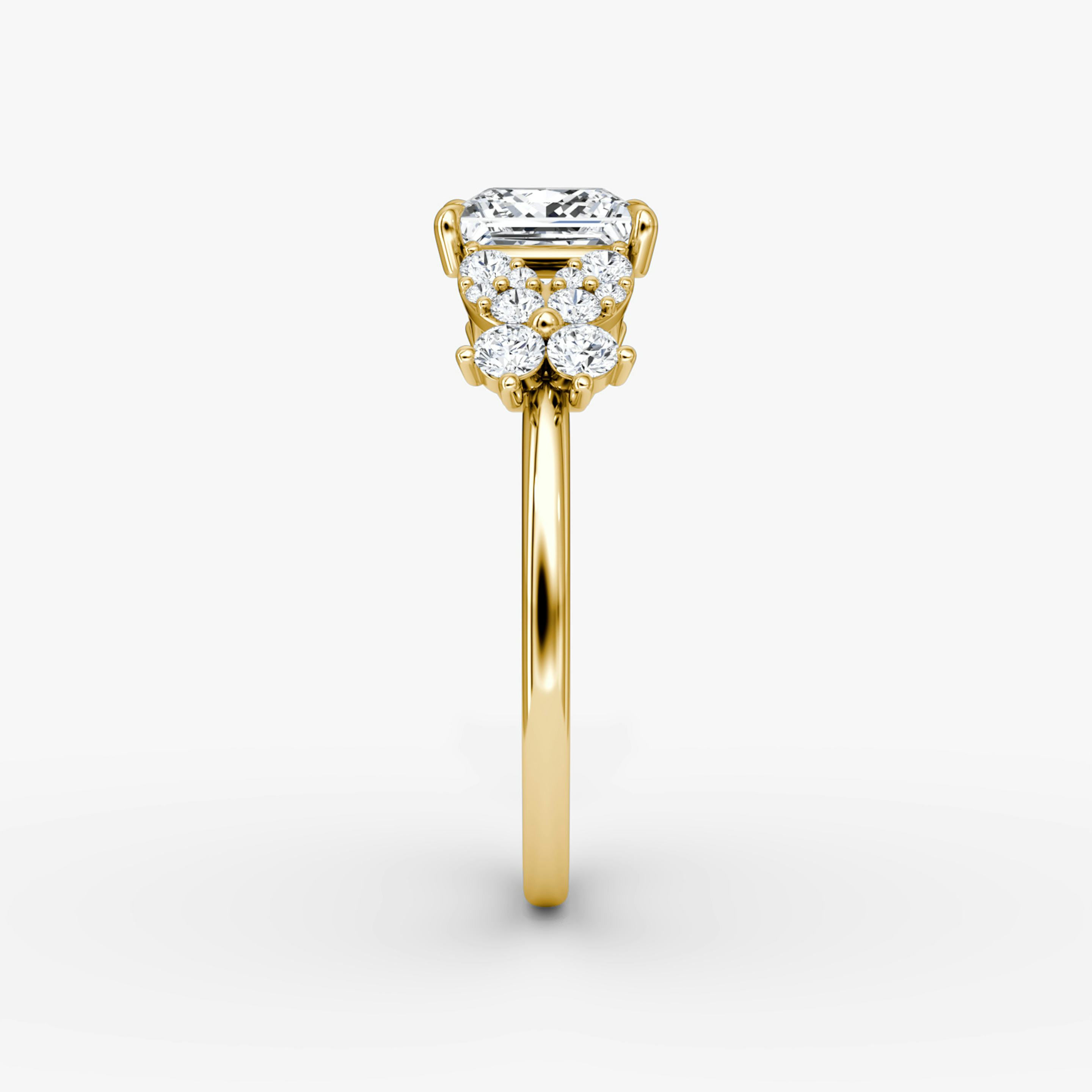 The Signature Floral  | Princess | 18k | 18k Yellow Gold | Band: Plain | Diamond orientation: vertical | Carat weight: See full inventory