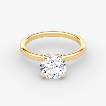 Petal Classic Round Brilliant cut engagement ring