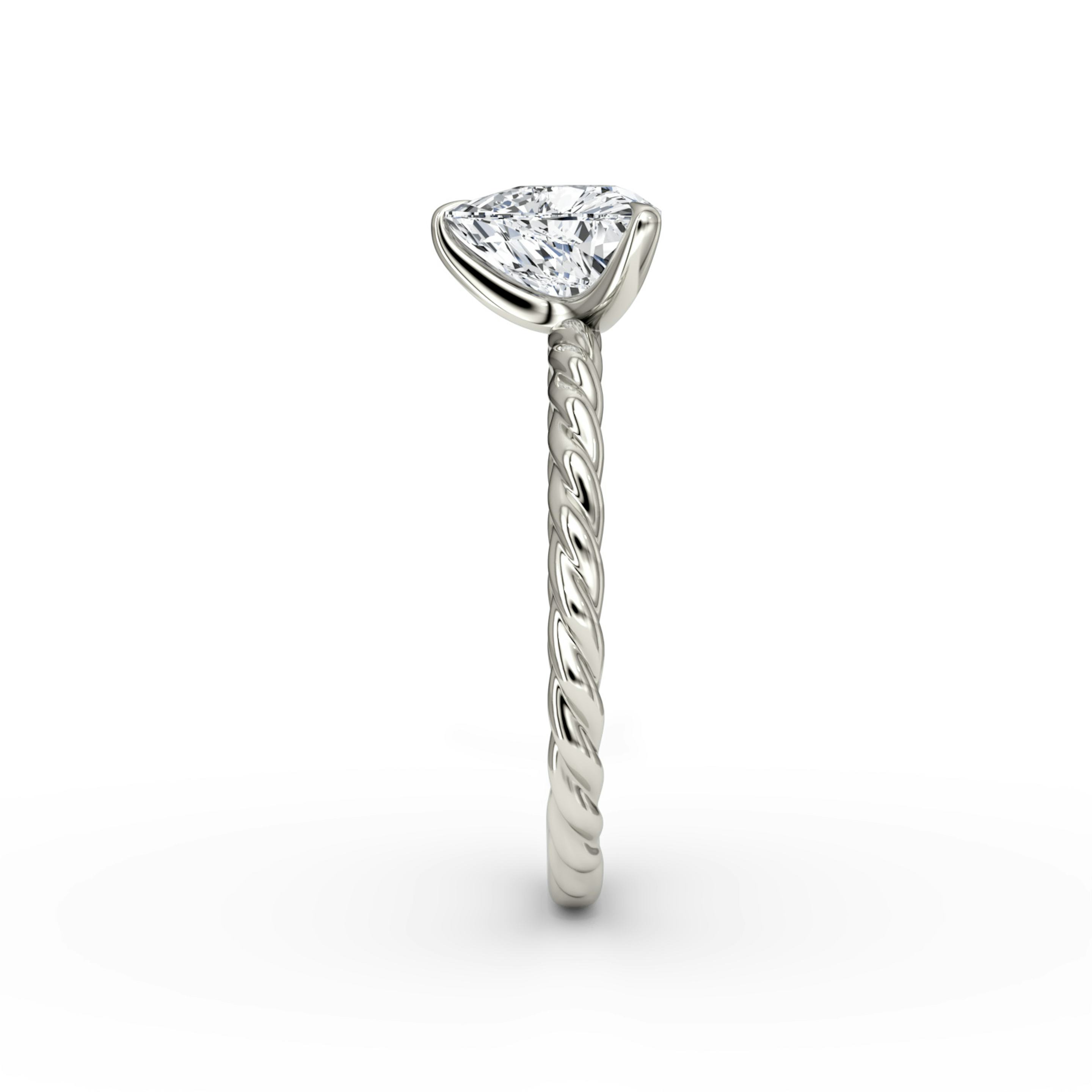 The Classic Rope | Trillion | Platinum | Diamond orientation: vertical | Carat weight: See full inventory