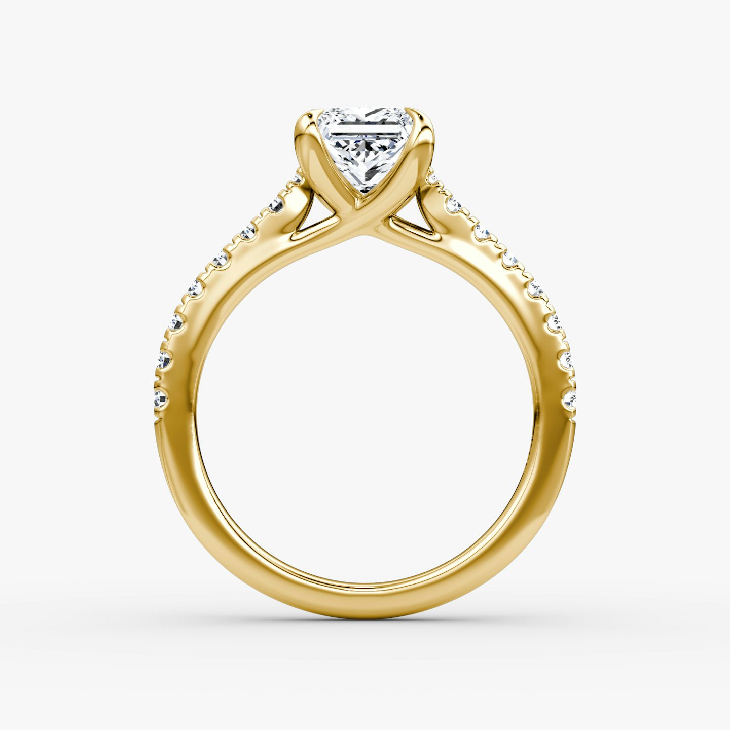 Trellis Cathedral | Princess | 18k | 18k Gelbgold | Ring: Pavé | Diamantausrichtung: vertical | Karatgewicht: Gesamtbestand ansehen