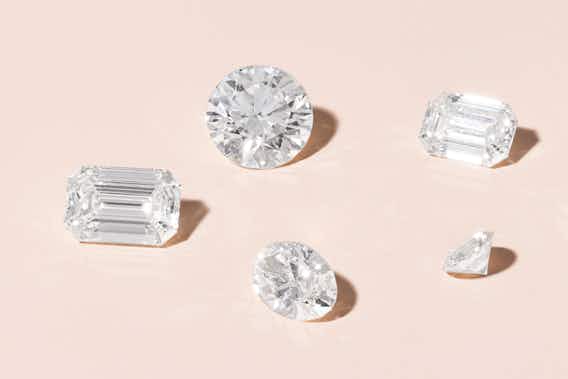 What Are VVS Diamonds: Pros and Cons Before Buying