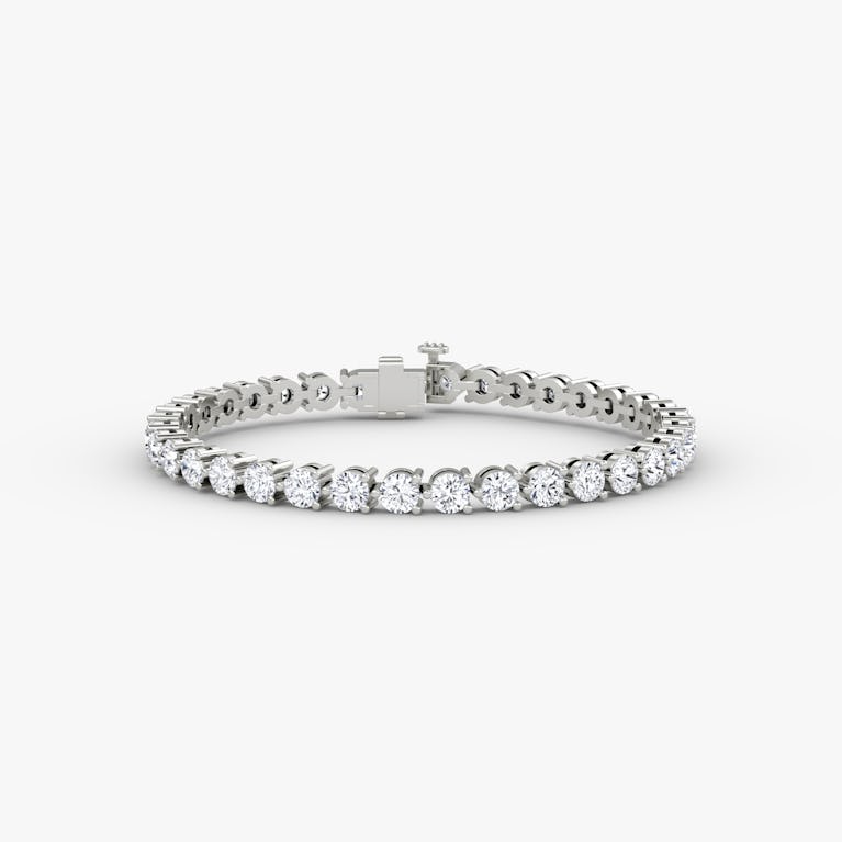 Closeup image of Tennis Bracelet