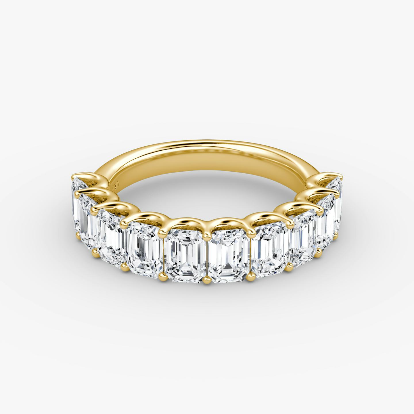 The Eternity Band | Emerald | 18k | 18k Yellow Gold | Band style: Half diamond | Carat weight: 2½