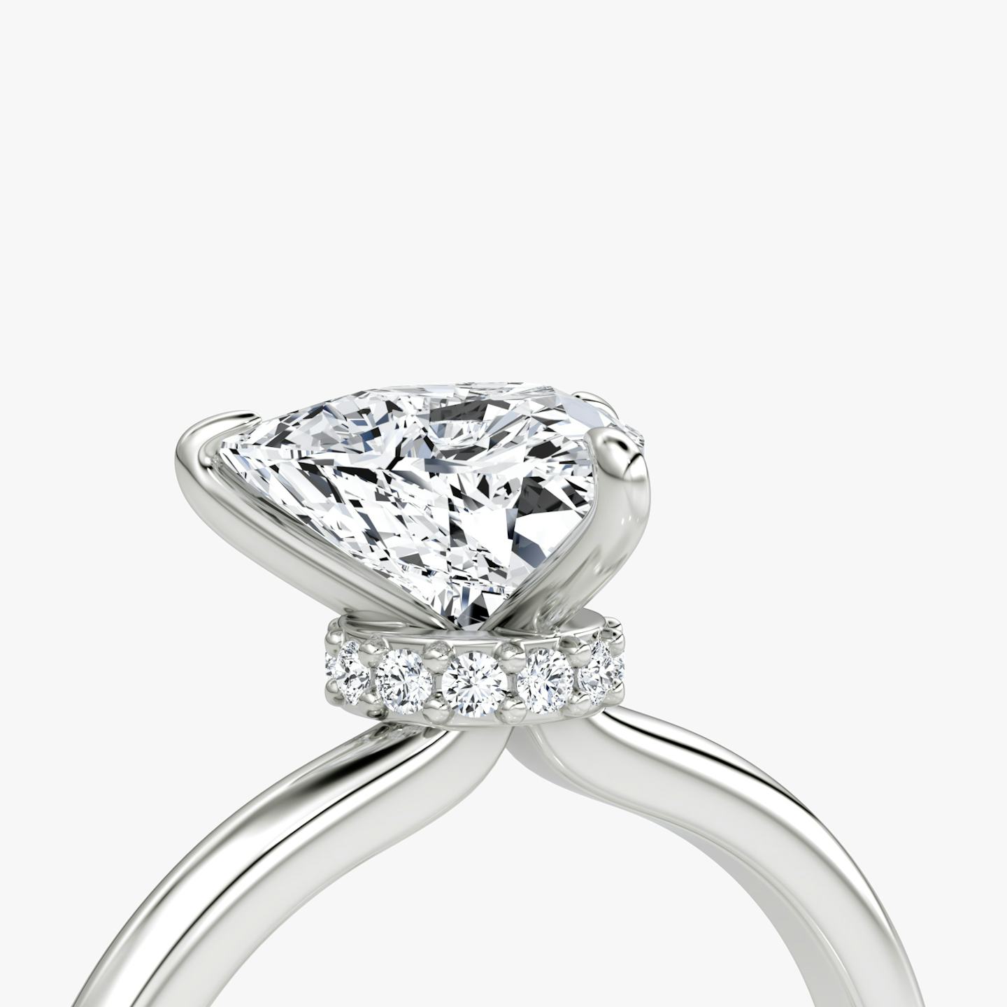 The Veiled Halo | Trillion | 18k | 18k White Gold | Band: Plain | Diamond orientation: vertical | Carat weight: See full inventory