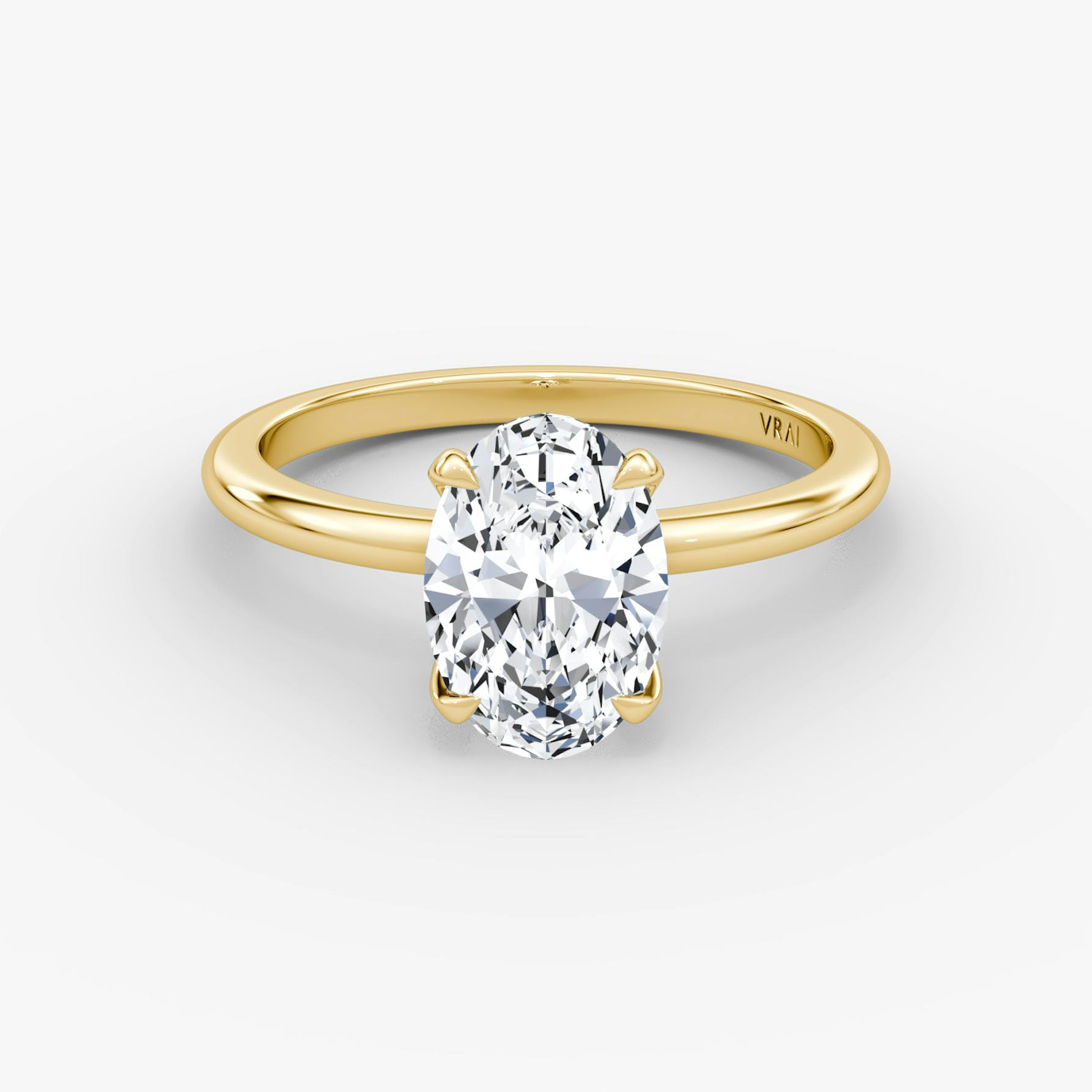 The Classic Oval Engagement Ring in Yellow gold | VRAI
