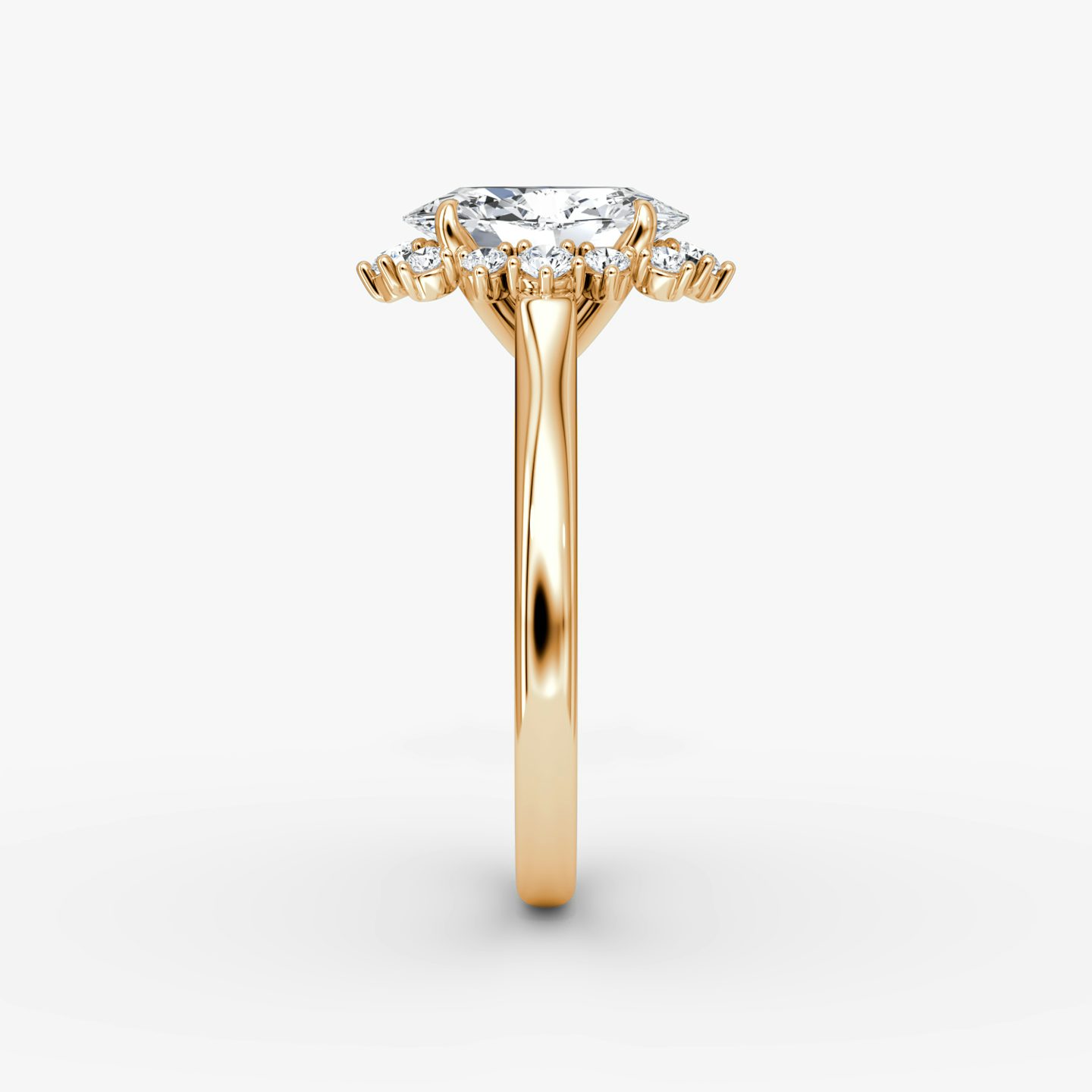 The Aurora Halo | Oval | 14k | 14k Rose Gold | Band: Plain | Diamond orientation: vertical | Carat weight: See full inventory