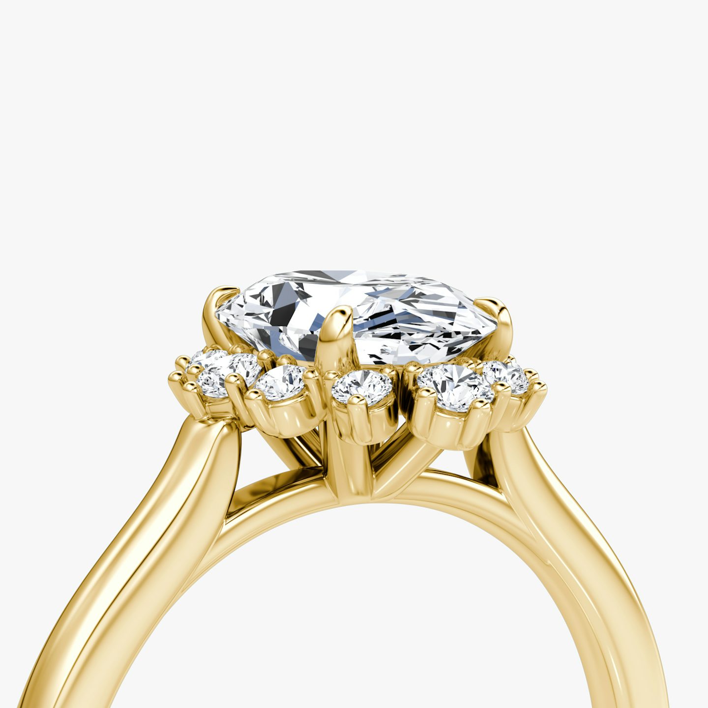 The Aurora Halo | Oval | 18k | 18k Yellow Gold | Band: Plain | Diamond orientation: vertical | Carat weight: See full inventory