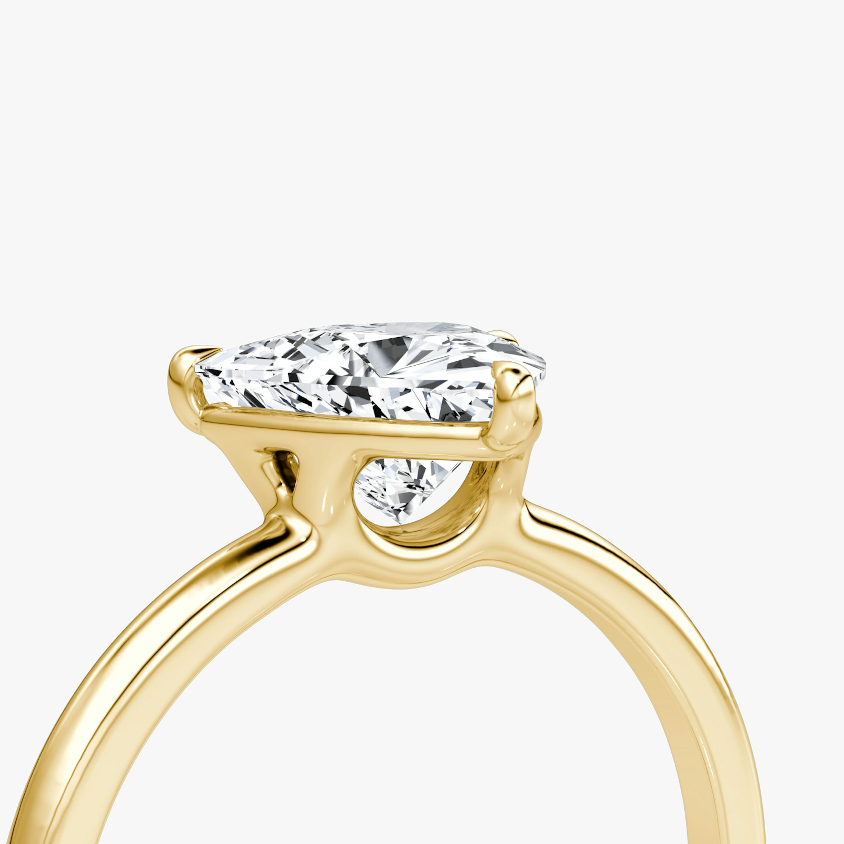 The Signature | Trillion | 18k | 18k Yellow Gold | Band width: Standard | Band: Plain | Setting style: Plain | Diamond orientation: vertical | Carat weight: See full inventory