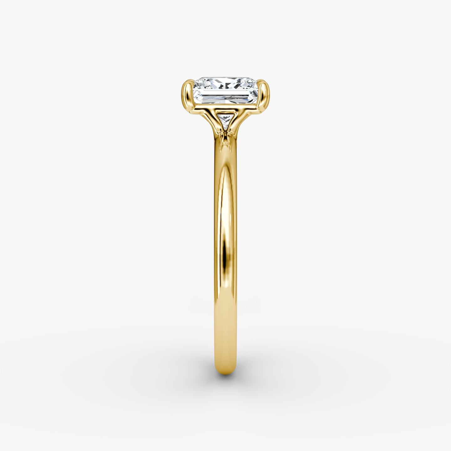 The Signature | Princess | 18k | 18k Yellow Gold | Band width: Standard | Band: Plain | Setting style: Plain | Diamond orientation: vertical | Carat weight: See full inventory