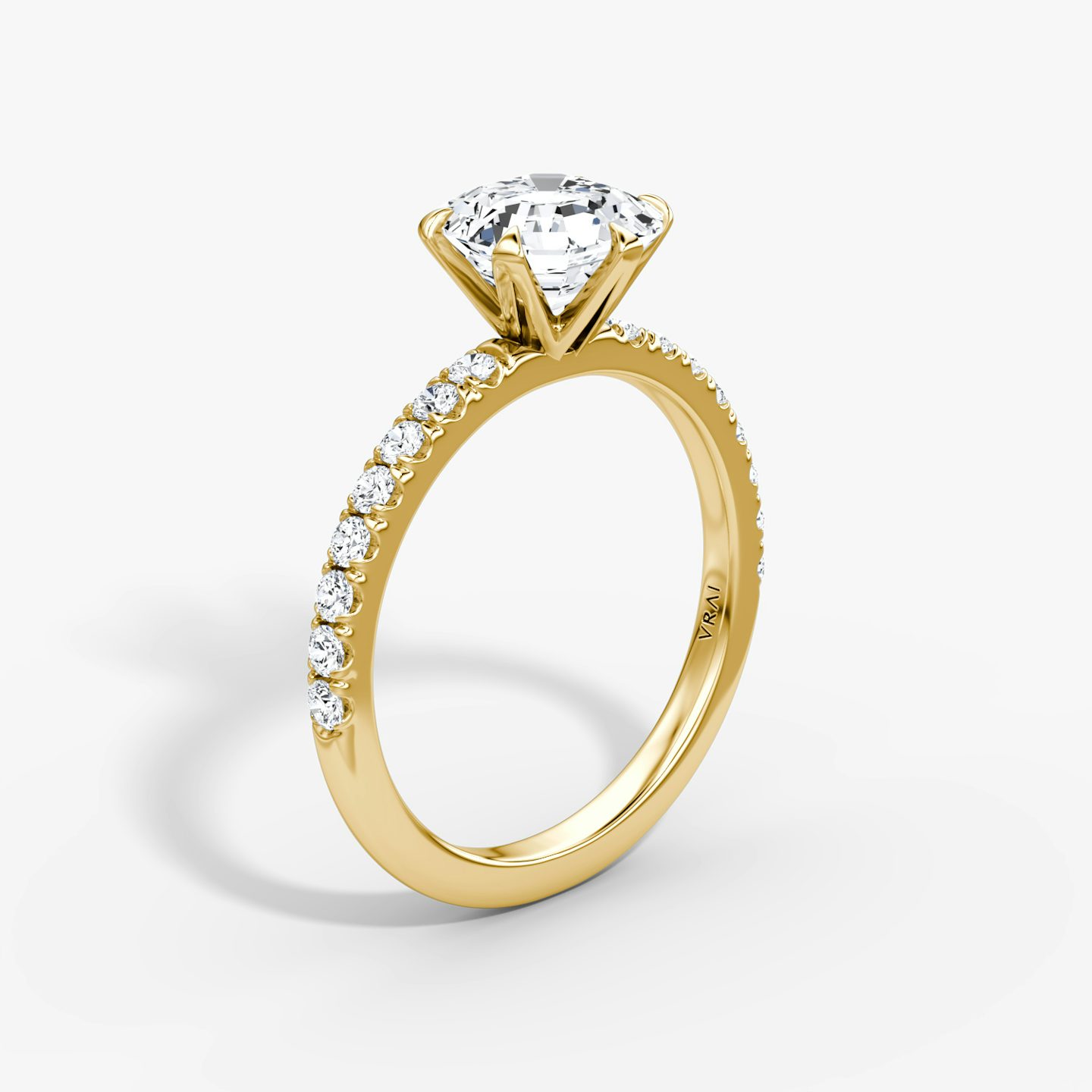 V | Asscher | 18k | Oro amarillo de 18 quilates | Banda: Pavé | Orientación de diamante: vertical | Peso en quilates: Ver stock total