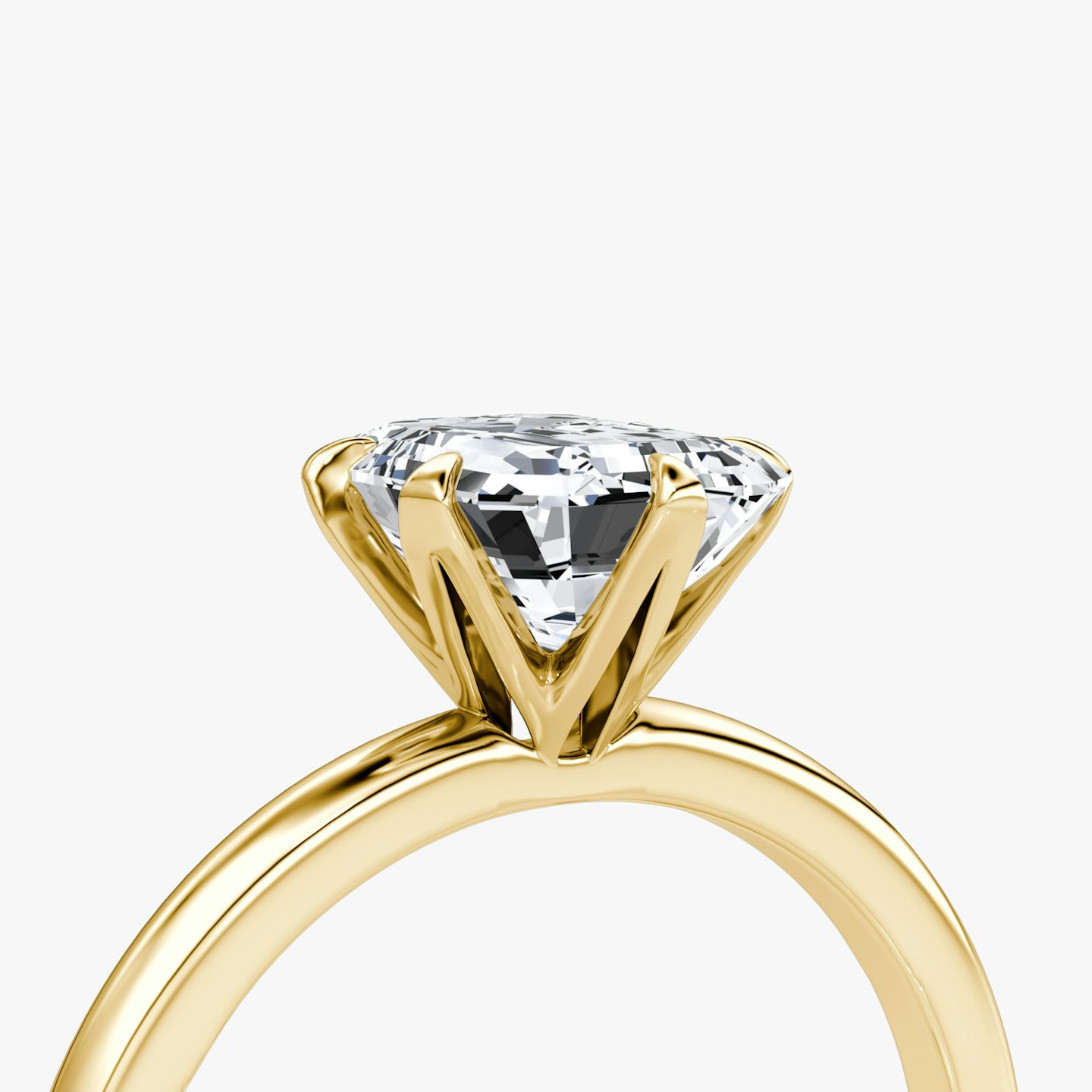 The V | Emerald | 18k | 18k Yellow Gold | Band: Plain | Diamond orientation: vertical | Carat weight: See full inventory