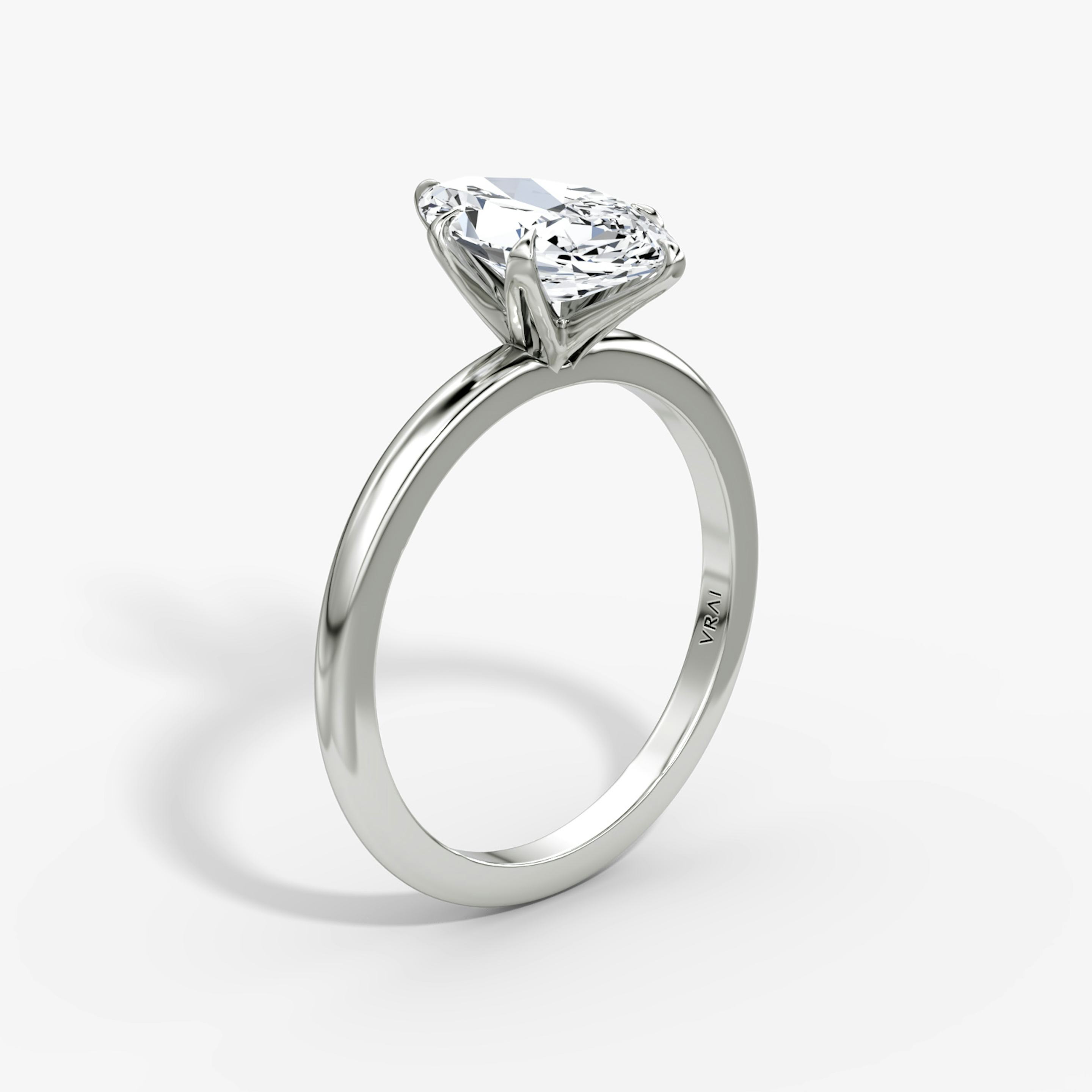 The V | Pavé Marquise | 18k | 18k White Gold | Band: Plain | Diamond orientation: vertical | Carat weight: See full inventory