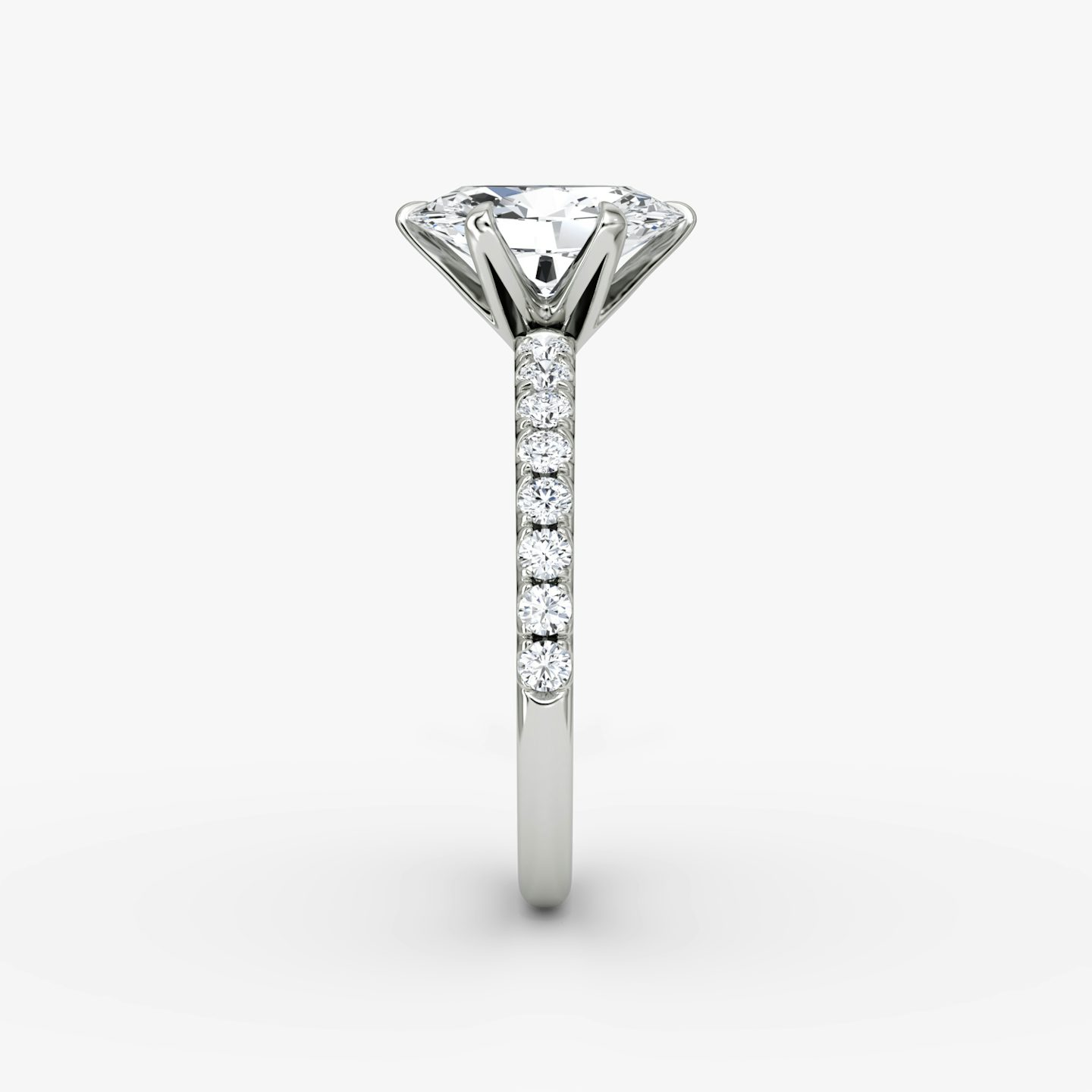undefined | oval | 18k | white-gold | bandAccent: pave | diamondOrientation: vertical | caratWeight: other