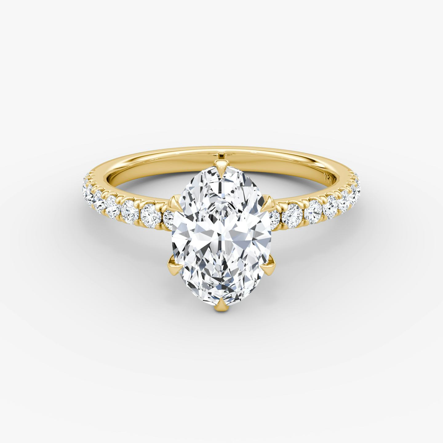 The V | Oval | 18k | 18k Yellow Gold | Band: Pavé | Diamond orientation: vertical | Carat weight: See full inventory