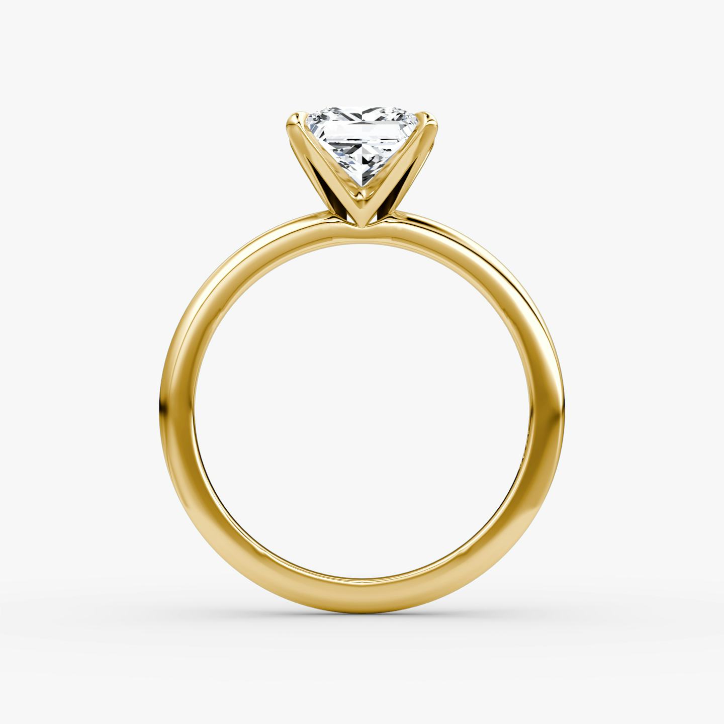The V | Princess | 18k | 18k Yellow Gold | Band: Plain | Diamond orientation: vertical | Carat weight: See full inventory