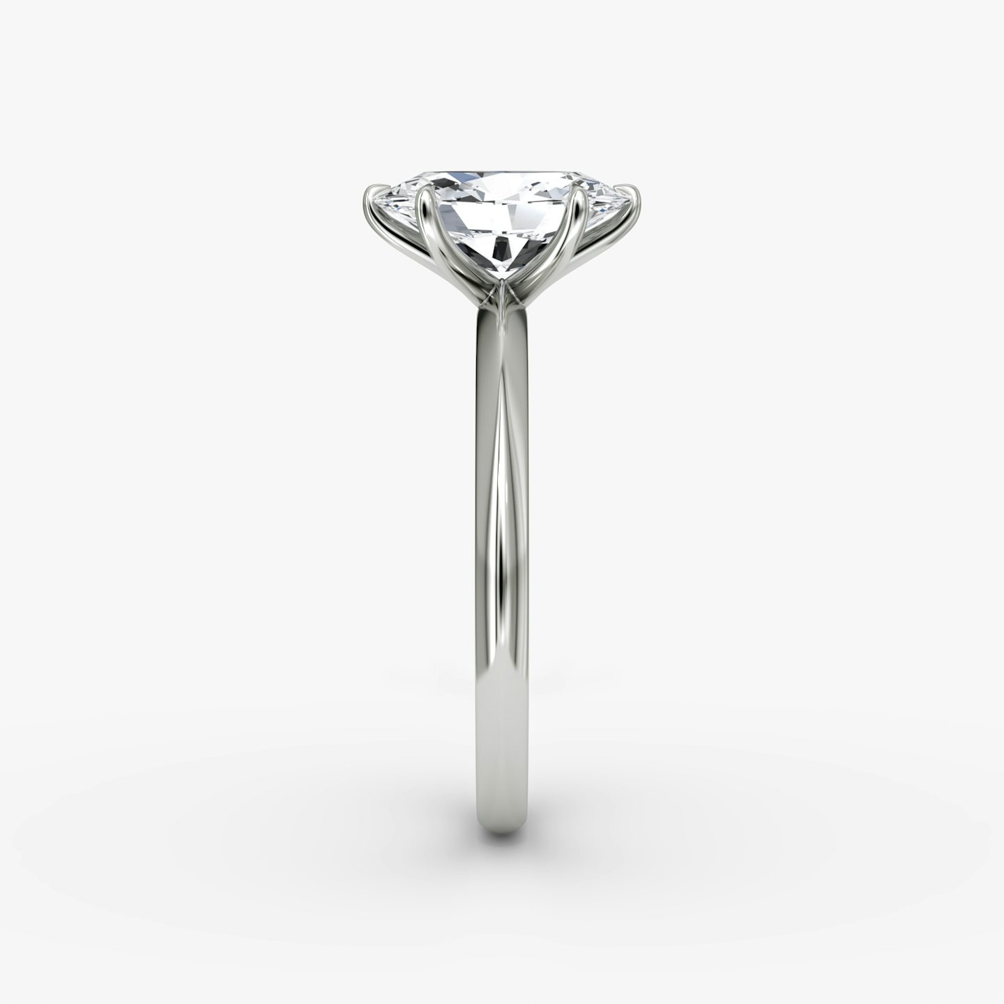The Knife-Edge | Oval | Platinum | Band: Plain | Setting style: Plain | Diamond orientation: vertical | Carat weight: See full inventory