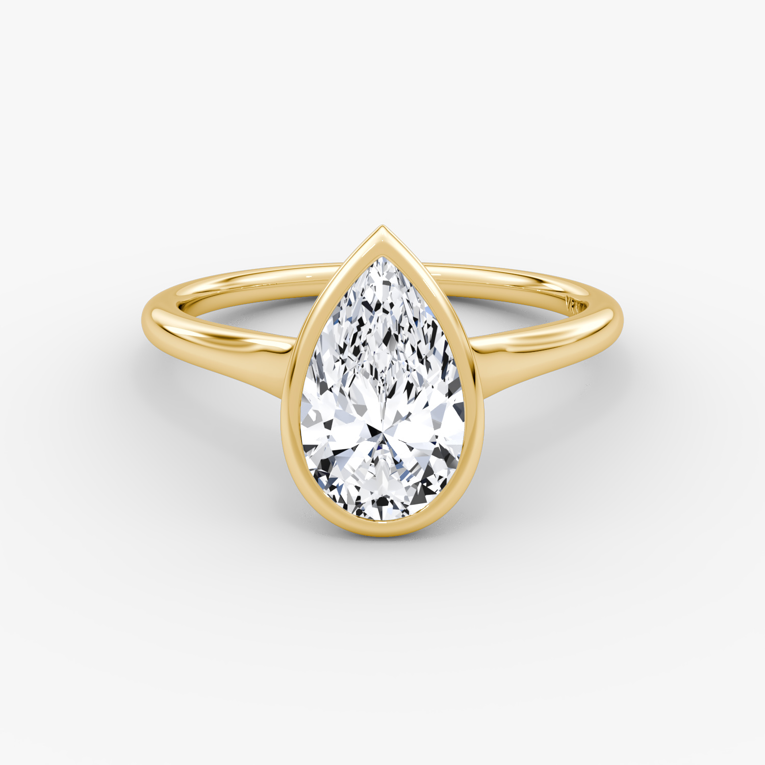 Flat Edge Bezel Pear Engagement Ring | 18k Yellow Gold