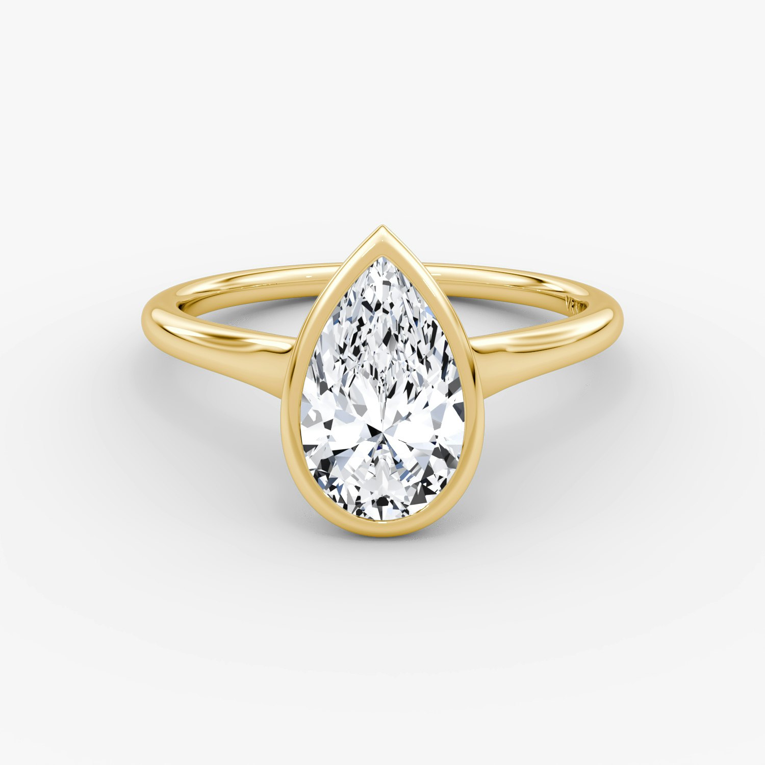 Flat Edge Bezel Pear Engagement Ring | 18k Yellow Gold